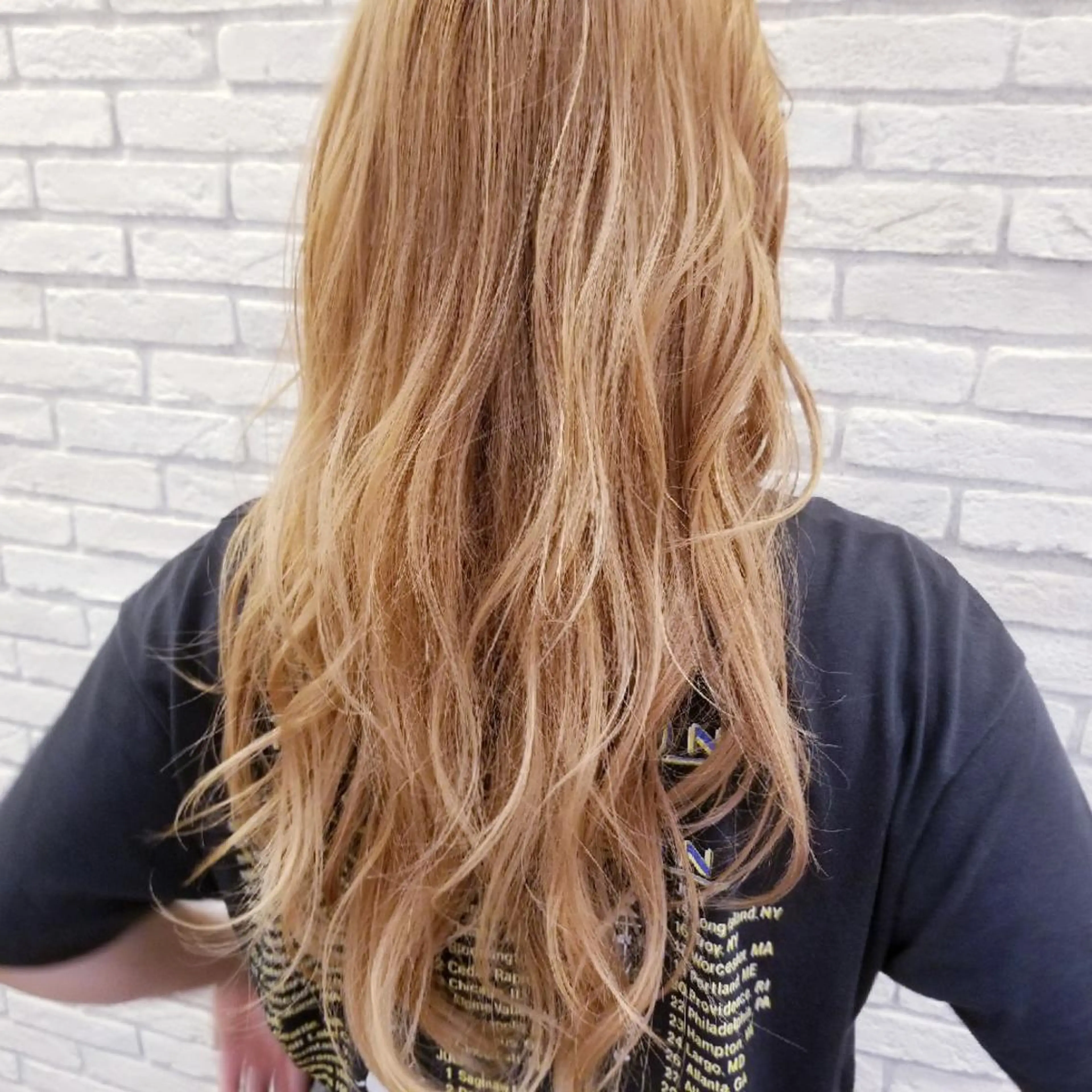 カラー ロング シールエクステ♦️ レイヤー♦️福田晃大のヘアスタイル