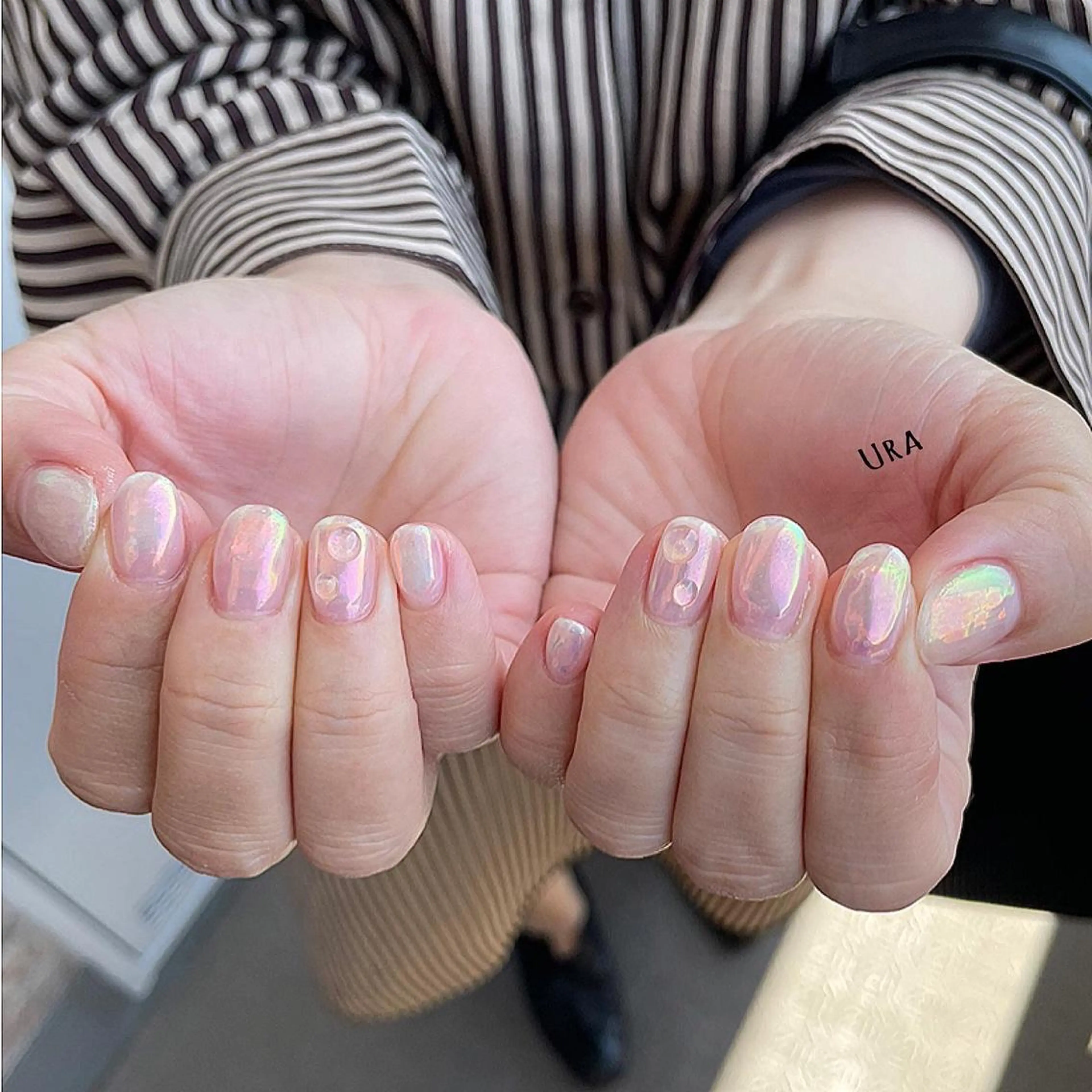 ネイル UrakoNail 《nail》のネイルデザイン