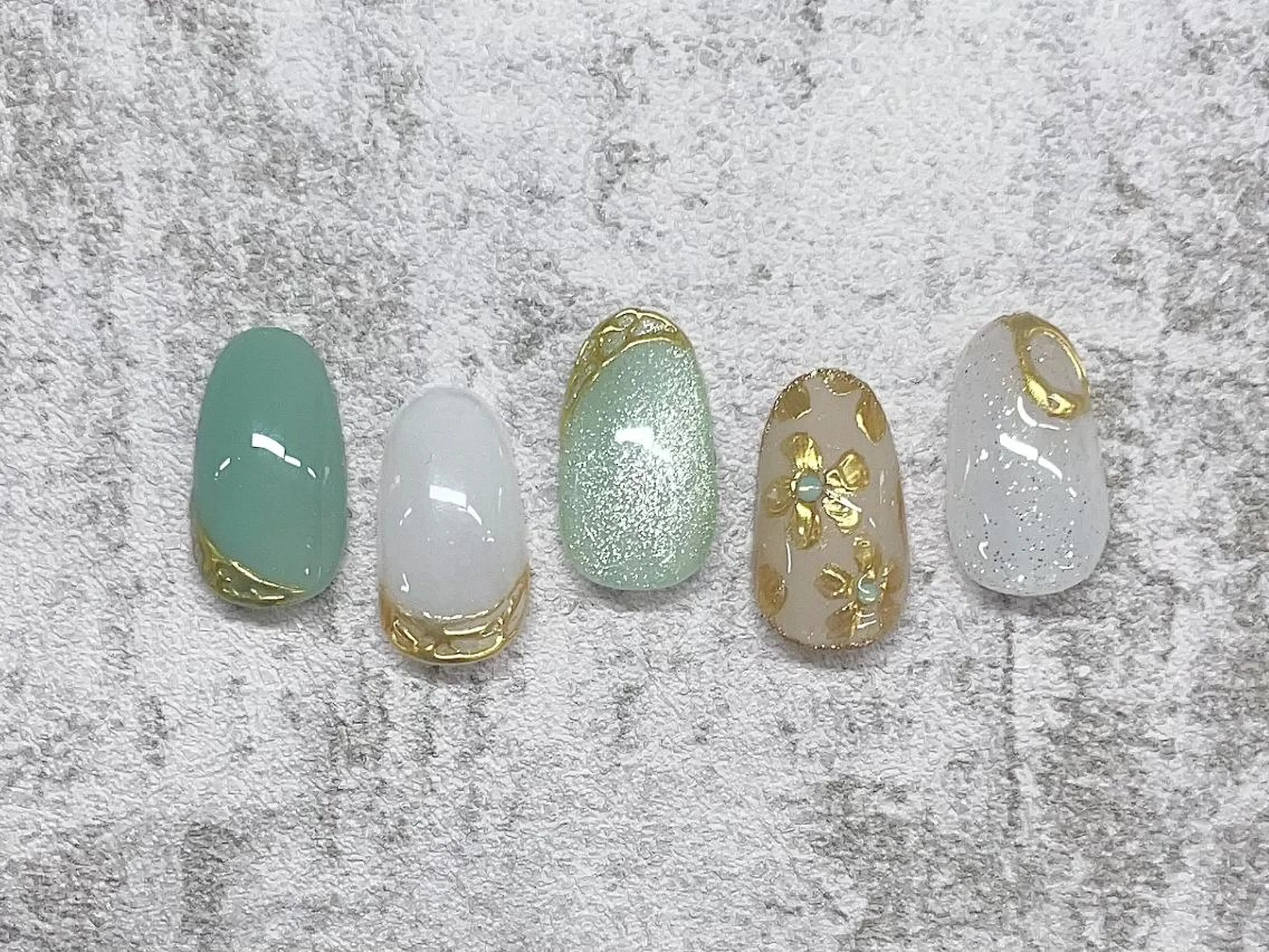 ネイル ハンドネイル 佐藤 ニーナ★ラベンダーのネイルデザイン