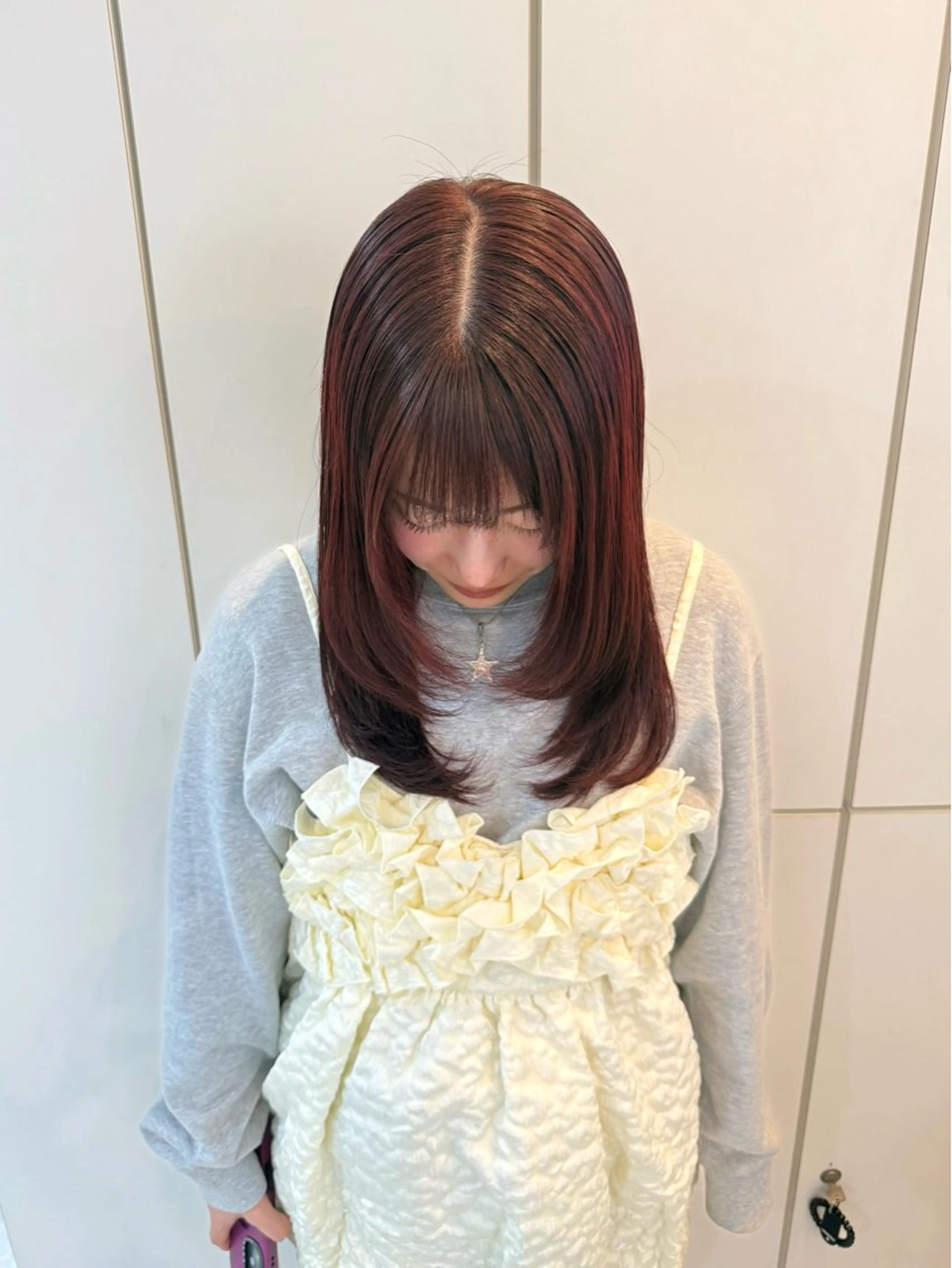 ミディアム カラー カット ヘアカラー neneka レイヤーカット🍀のヘアスタイル