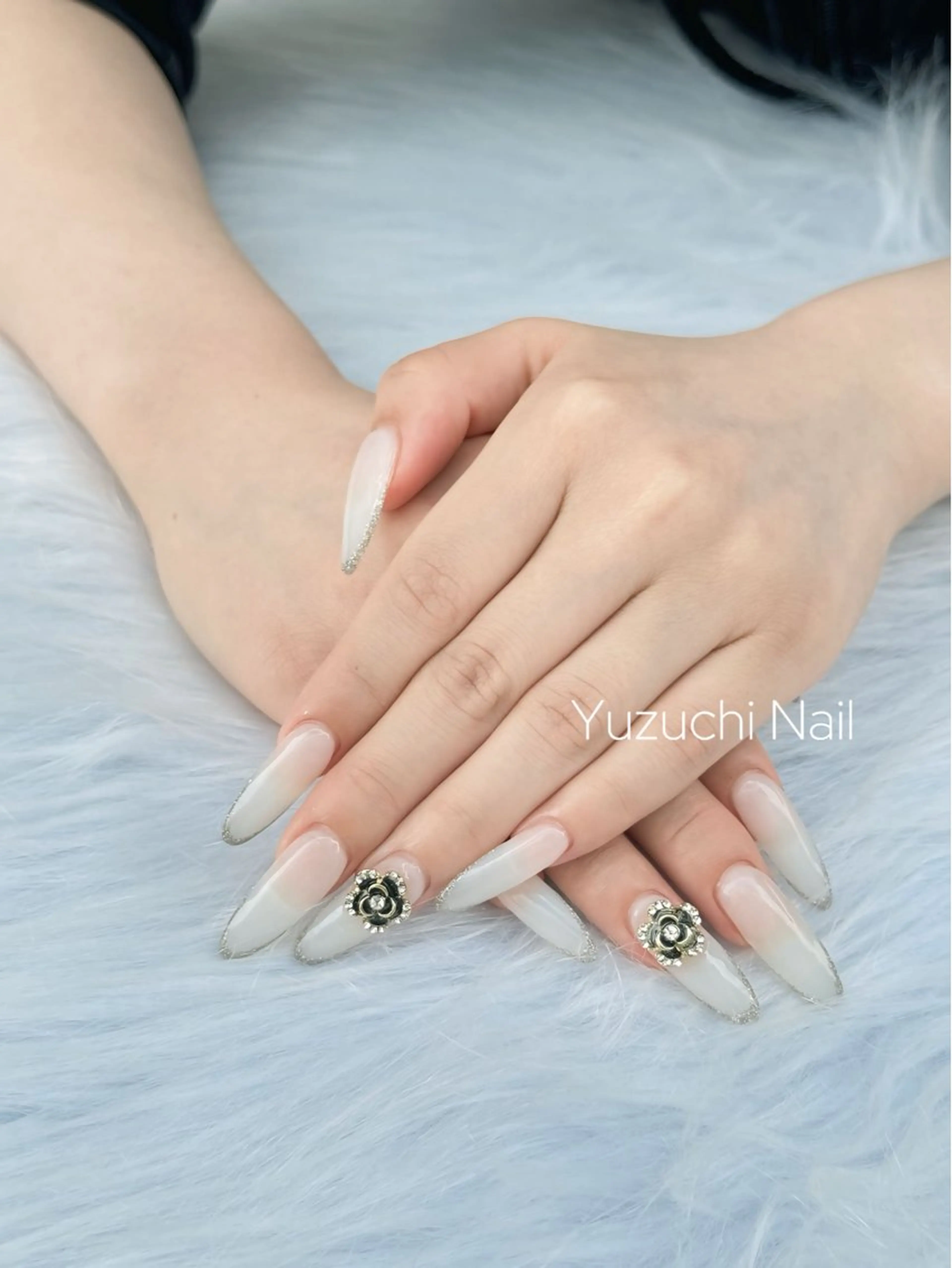 ネイル フットネイル 夏ネイル ワンホンネイル ハンドネイル ハンドケア Yuzuchi Nailのネイルデザイン