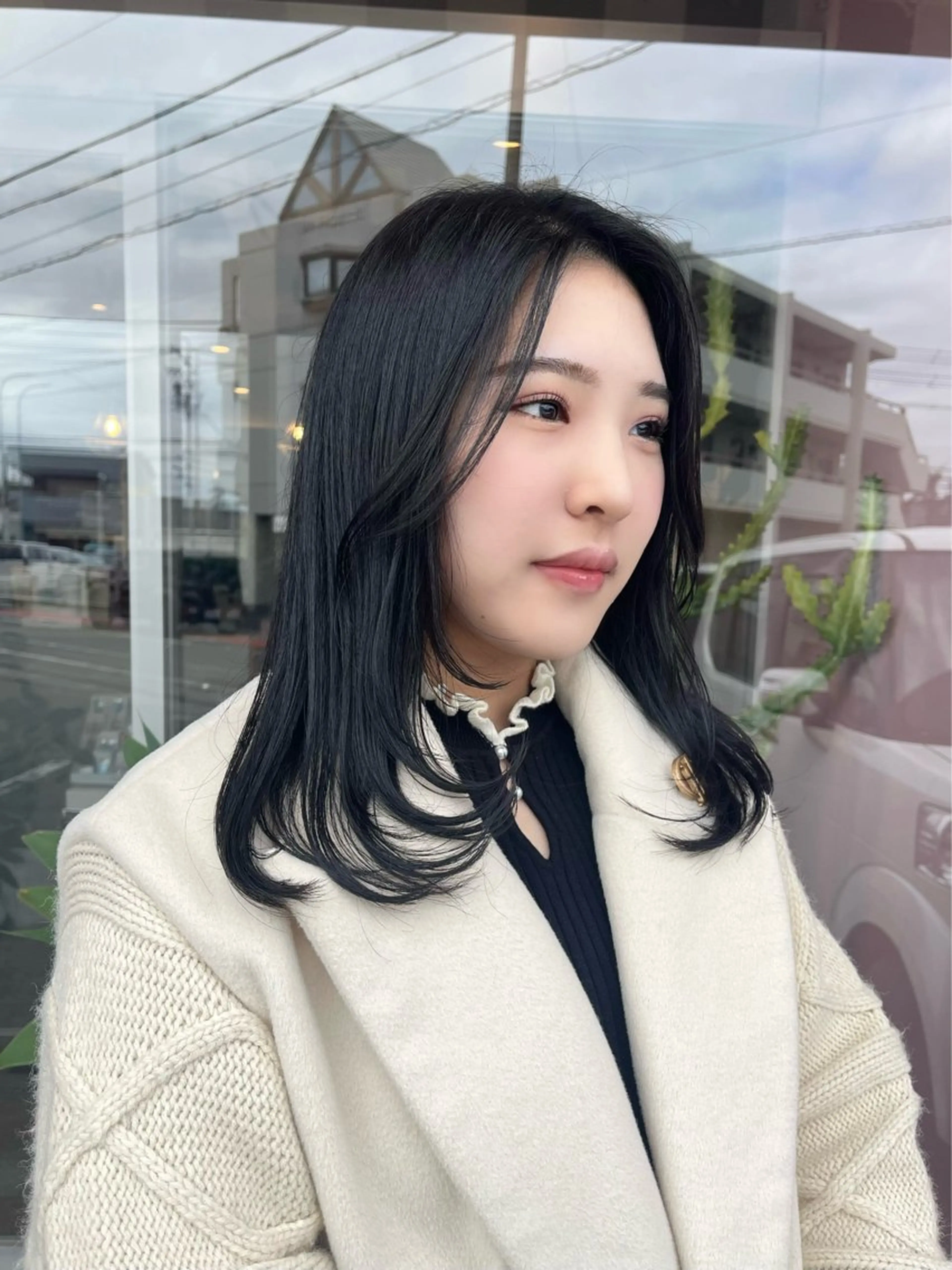 セミロング カラー カット ヘアカラー トリートメント フルールドソレイユ所属・♡ナナコ♡ レイヤー/艶髪のヘアスタイル