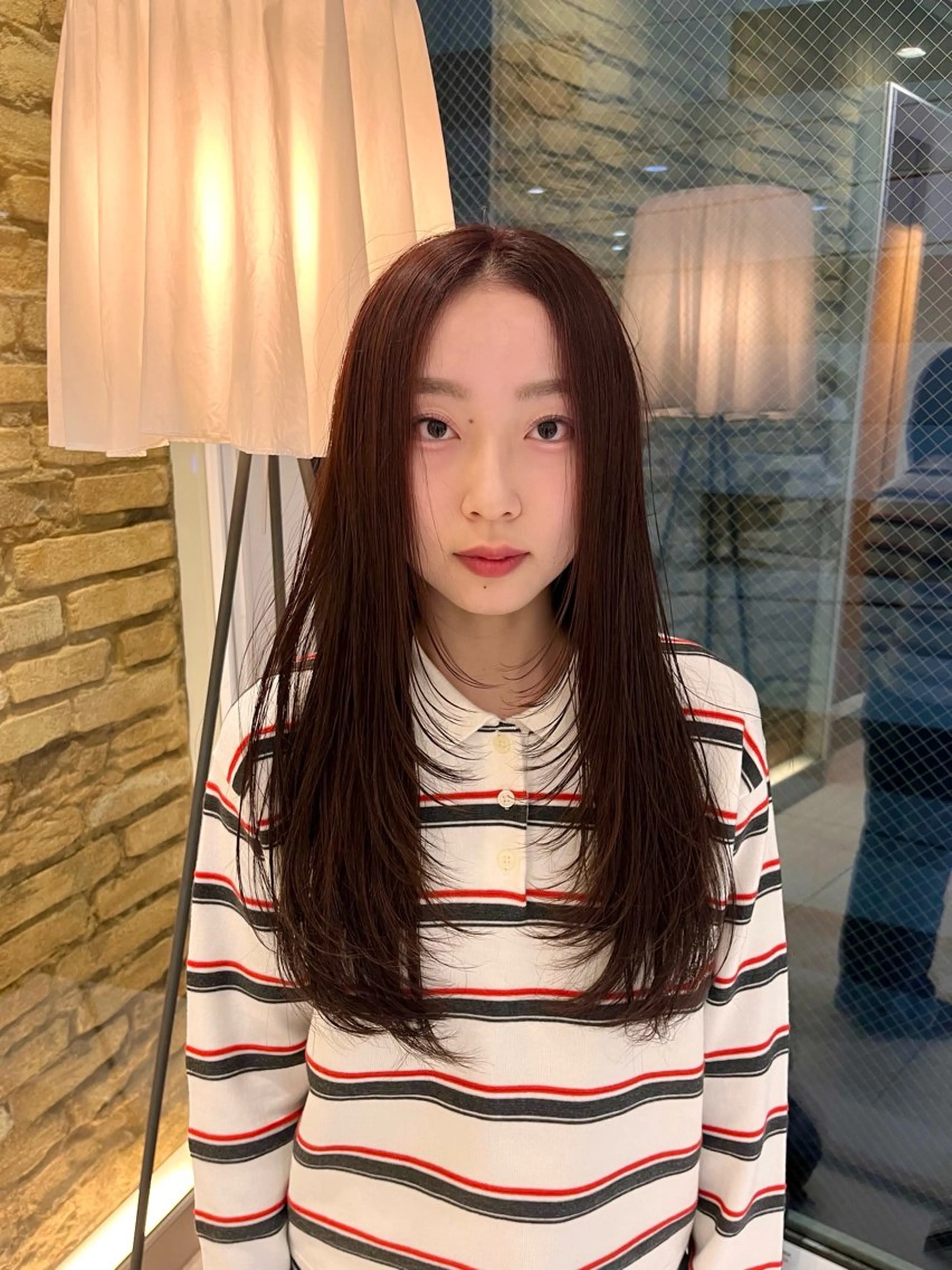 ロング hair make BEHIVE ichibancho AVEDA所属・渡邉  日向子 ・レイヤー、縮毛矯正のヘアスタイル