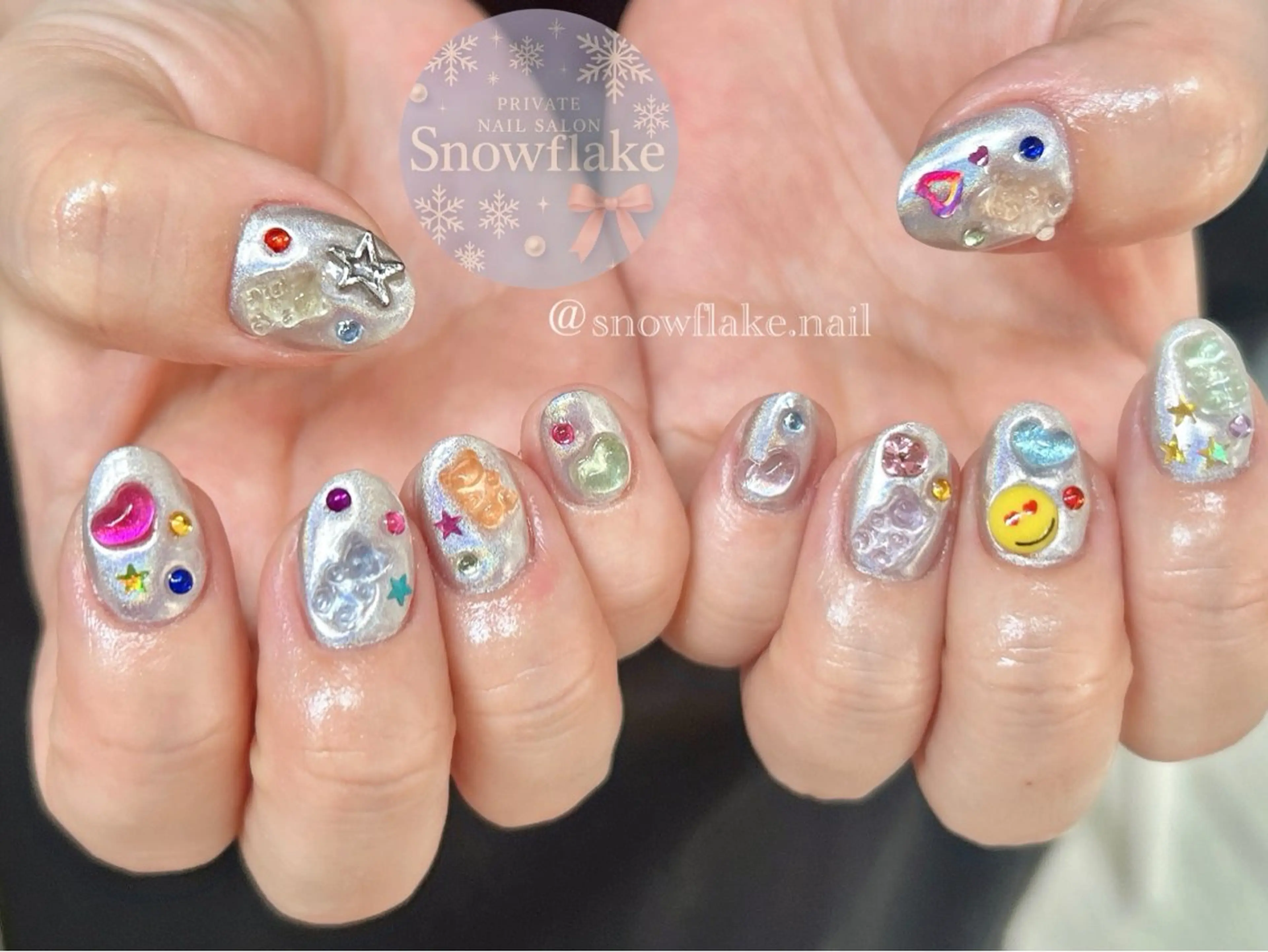 ネイル Snow flake 🫧YUKIのネイルデザイン