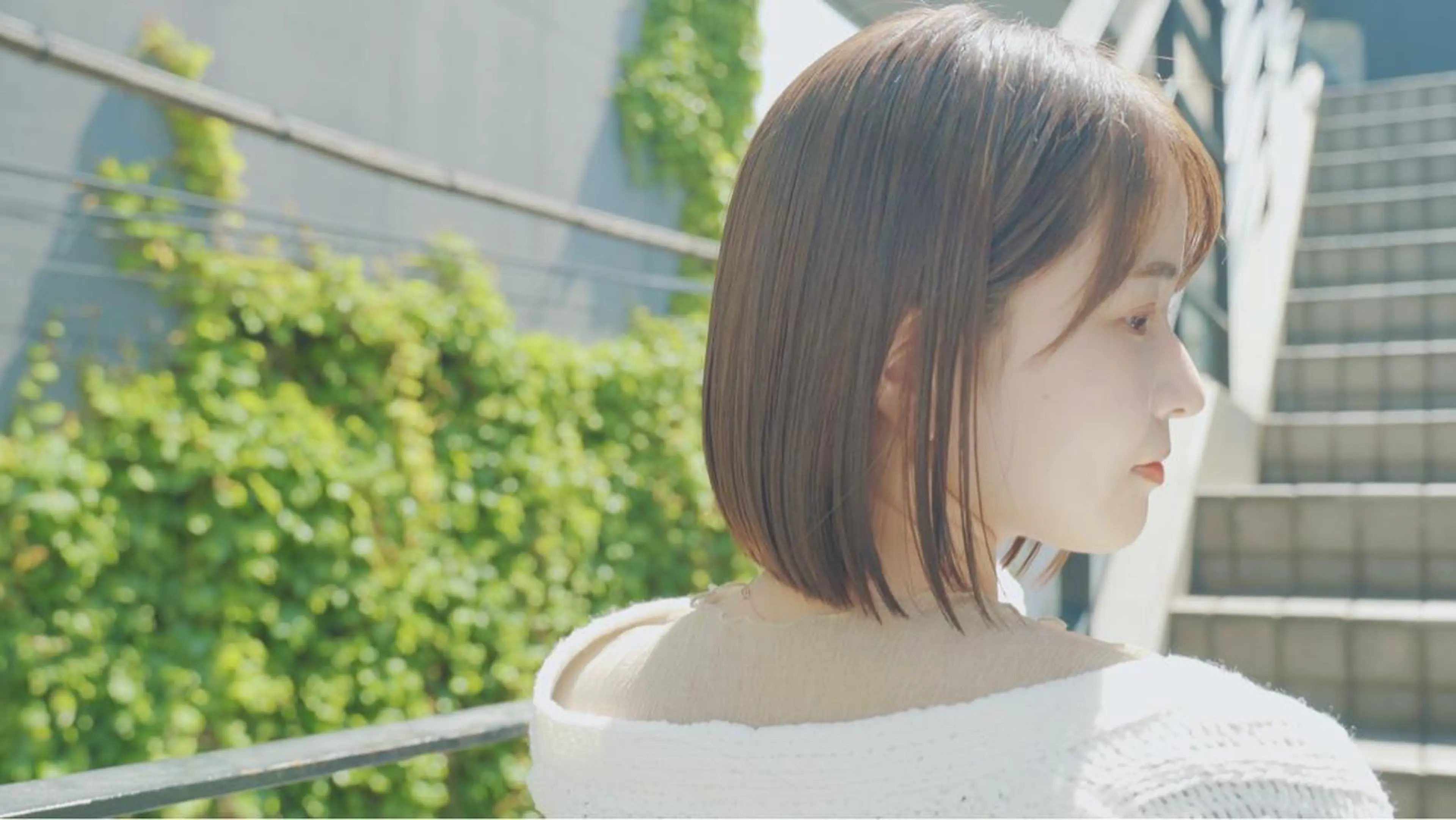 ミディアム カラー THE DAY所属・AKI HASHIMOTOのヘアスタイル