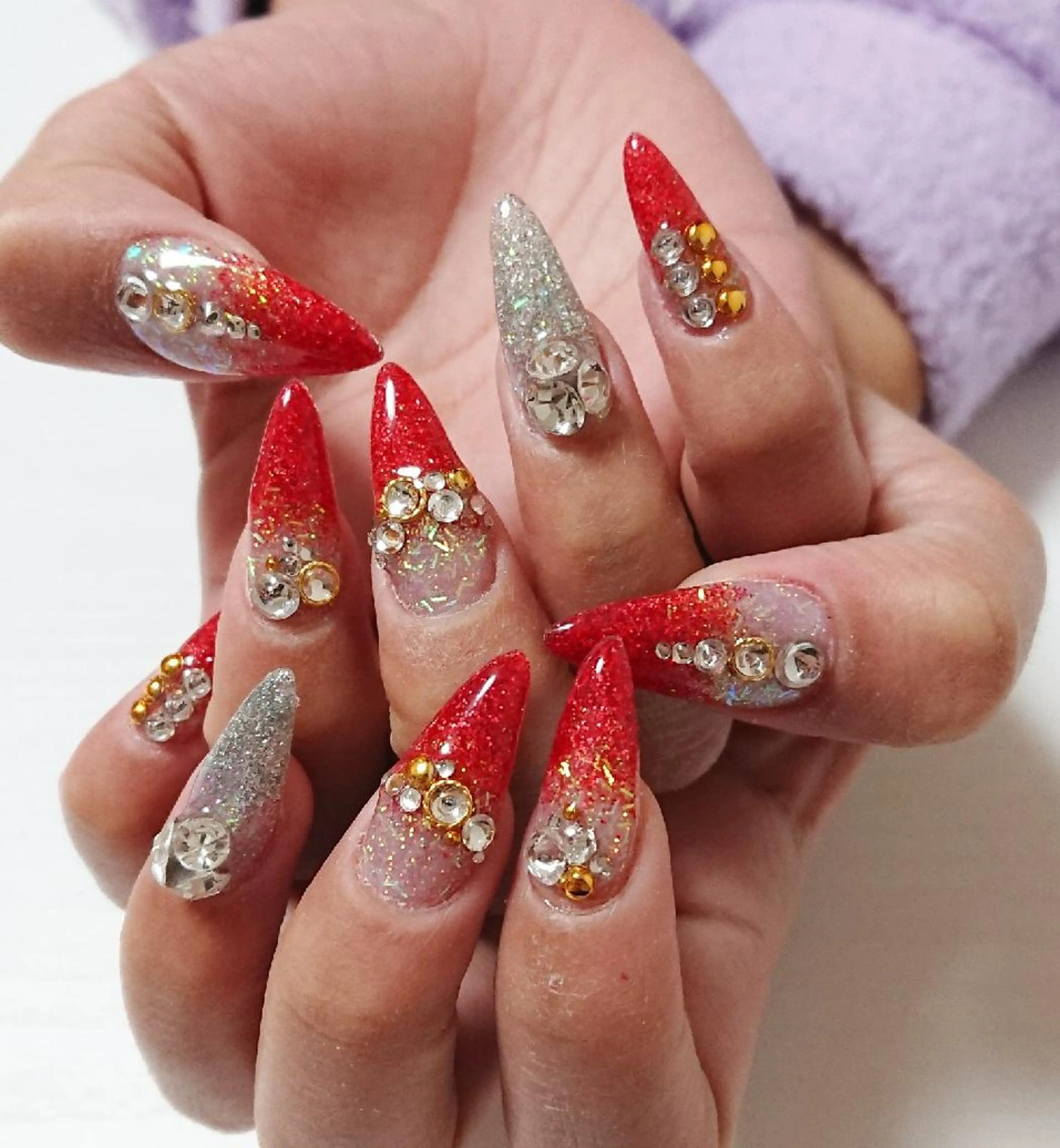 ネイル キラキラネイル Lilith Nailのネイルデザイン