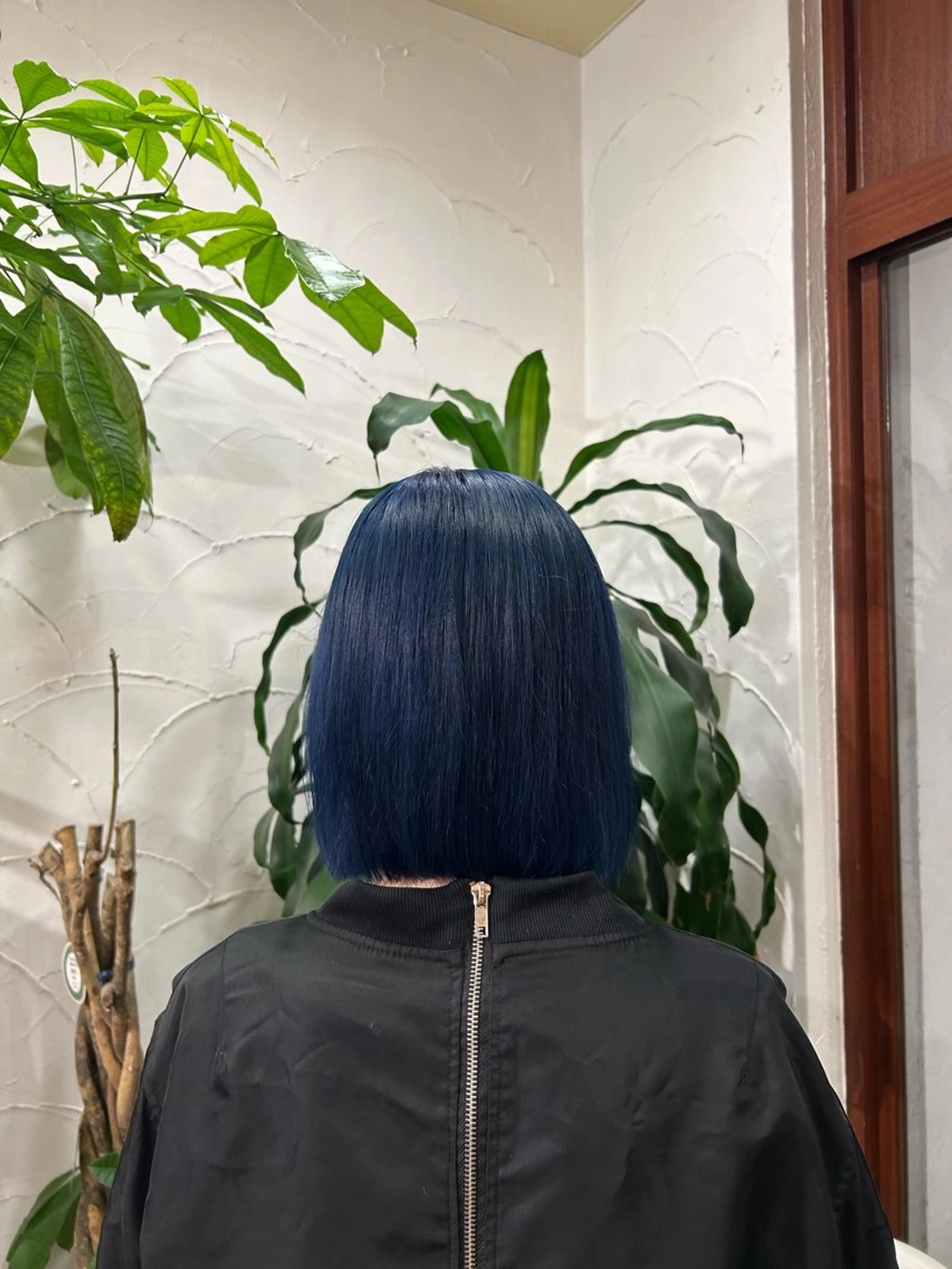 ショート カラー ブルーカラー ネイビーカラー 岩田 ひより🦄💜のヘアスタイル