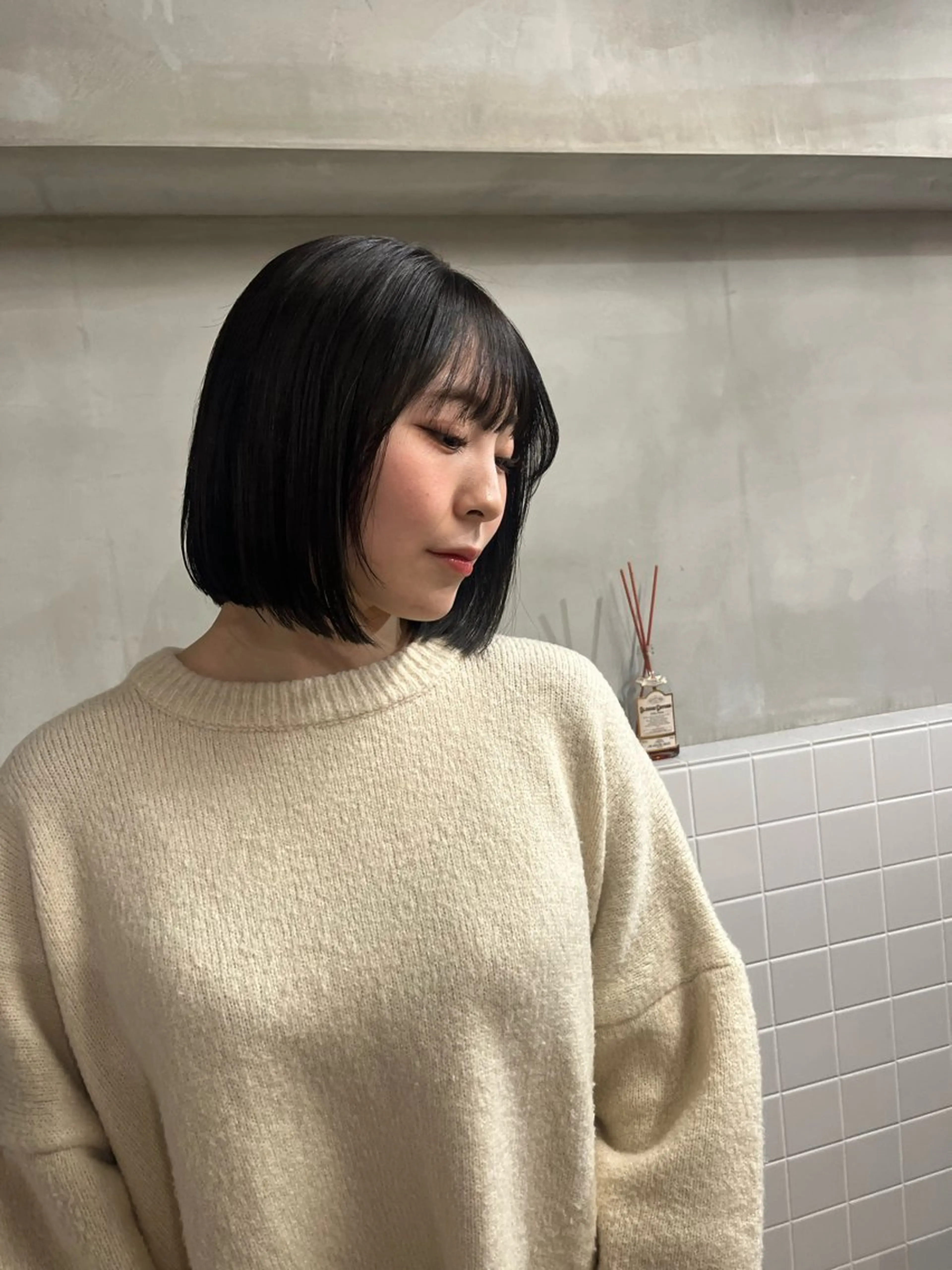 ミディアム anon Loemのヘアスタイル