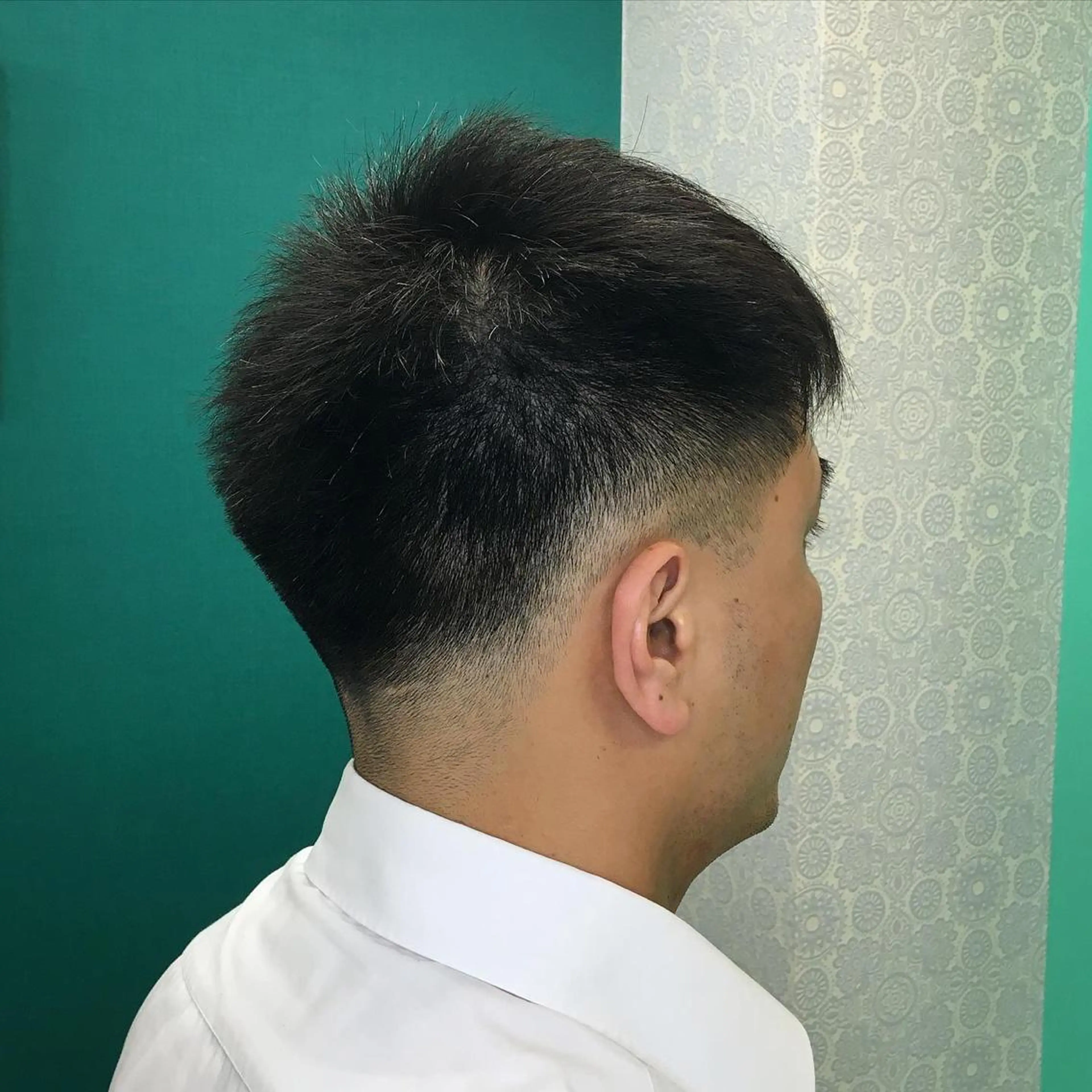 ショート カット トリートメント 山本 雷のヘアスタイル