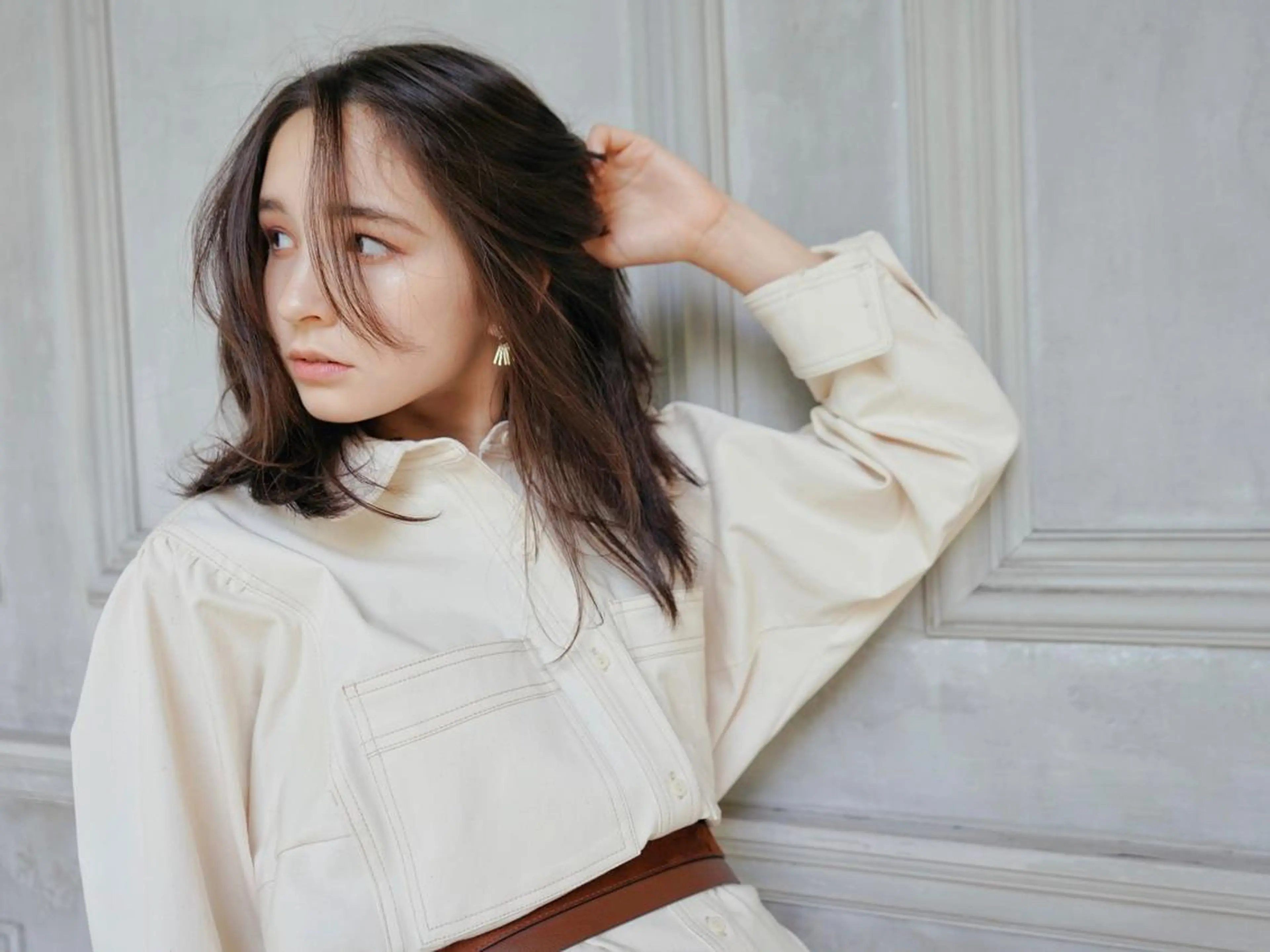 セミロング カラー パーマ ヘアアレンジ アディクシーカラー アッシュ バレイヤージュ ベージュカラー ブリーチ newi grande 横浜店のヘアスタイル