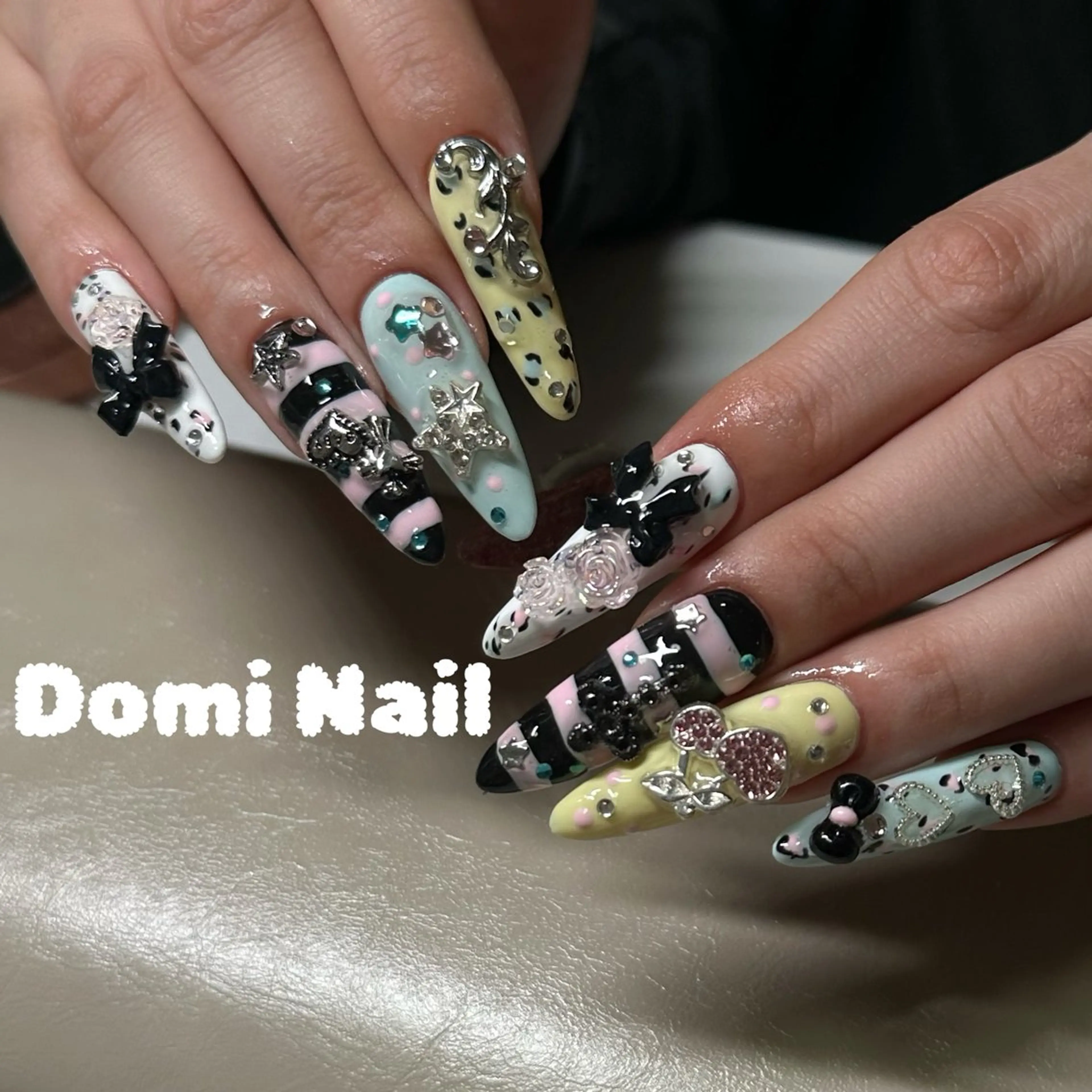 ネイル ロングネイル 持ち込み ネイルチップ ハンドネイル 渋谷Domi Nail所属・渋谷 Domi Nailのネイルデザイン