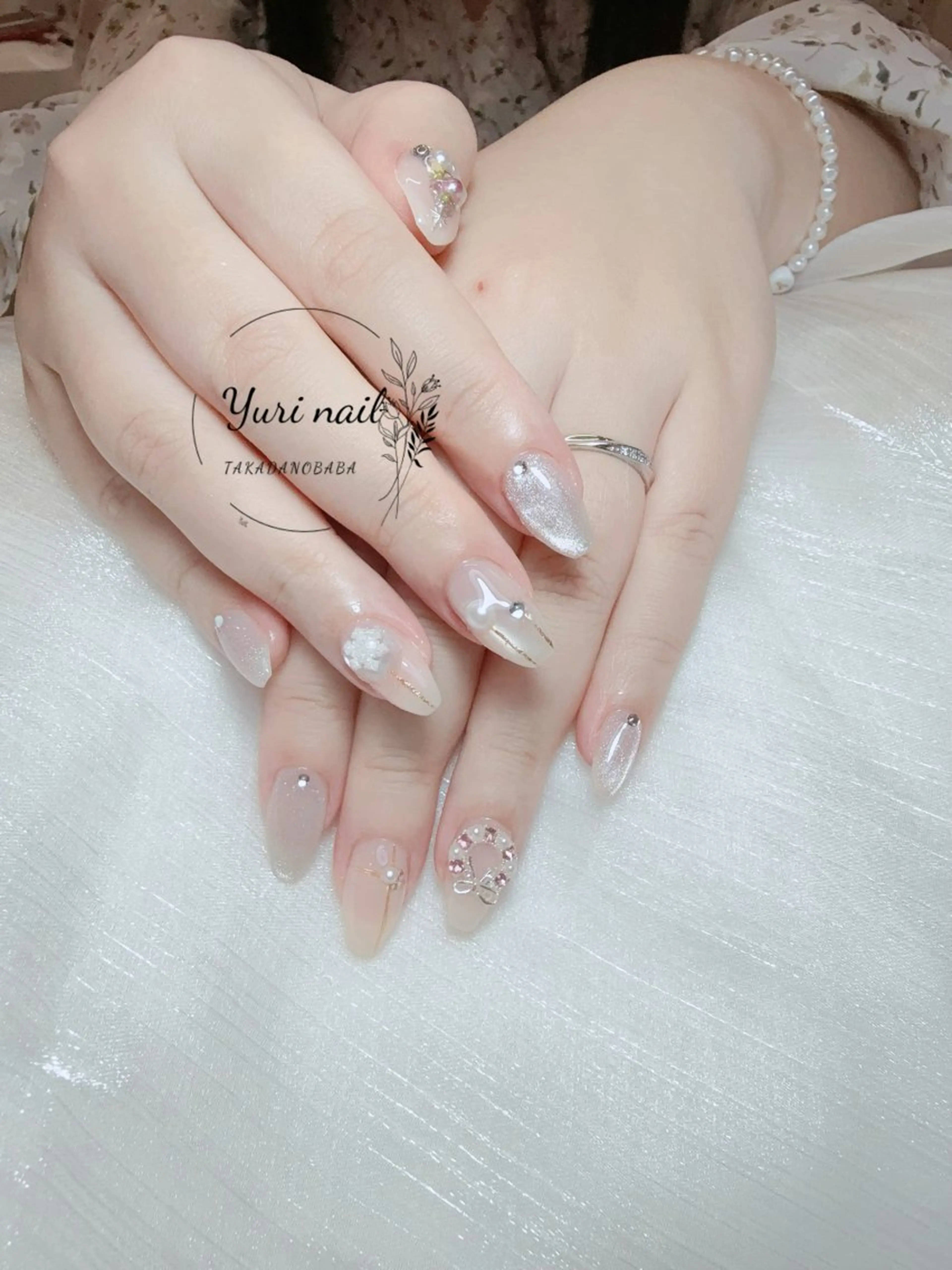 ネイル ボルドー ブラウン チークネイル ドット フットネイル ハンドネイル ハンドケア yurinail所属・yuri nail 高田馬場のネイルデザイン