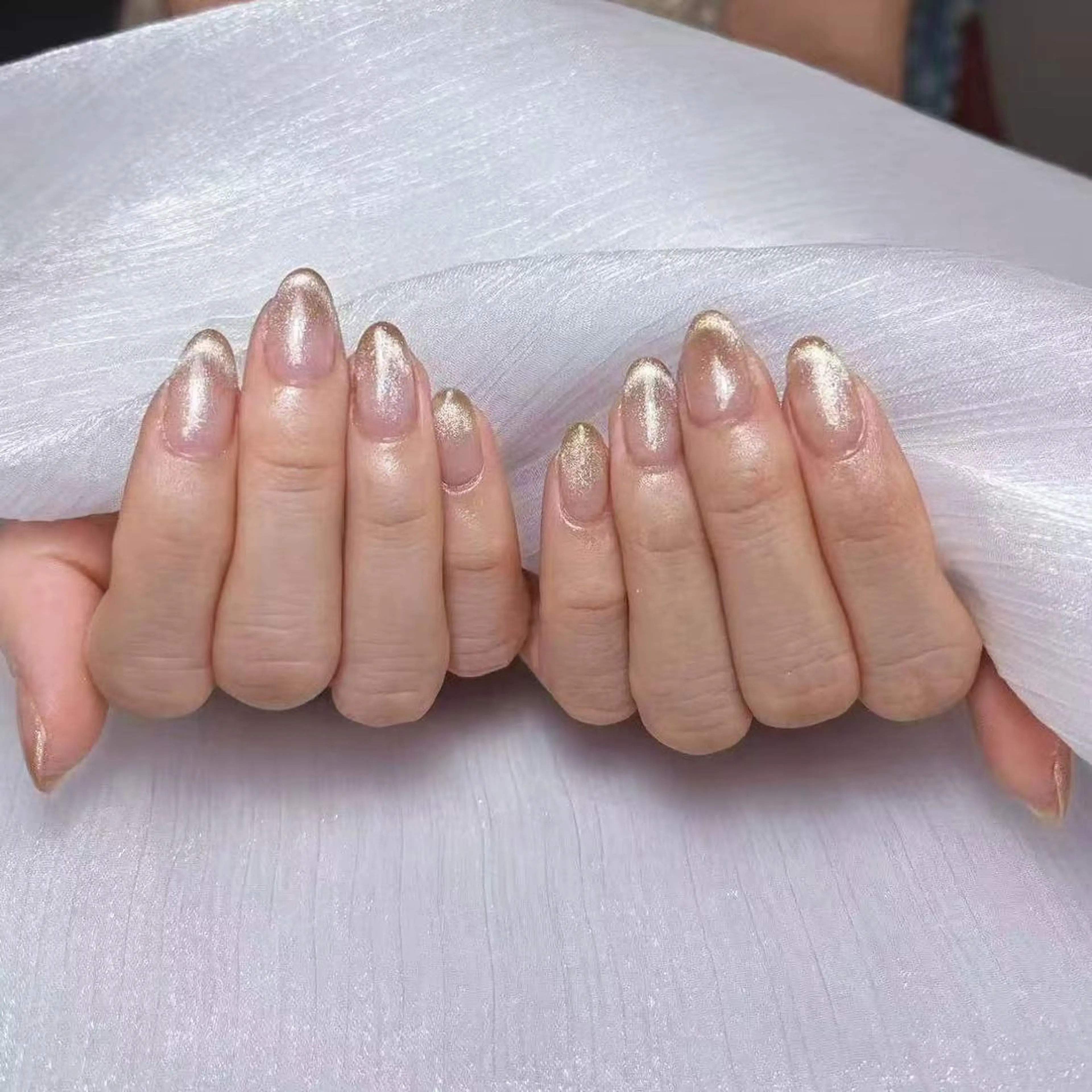 ネイル アートネイル オーロラネイル ガーリー キラキラネイル 韓国ネイル DIAMOND 💅のネイルデザイン