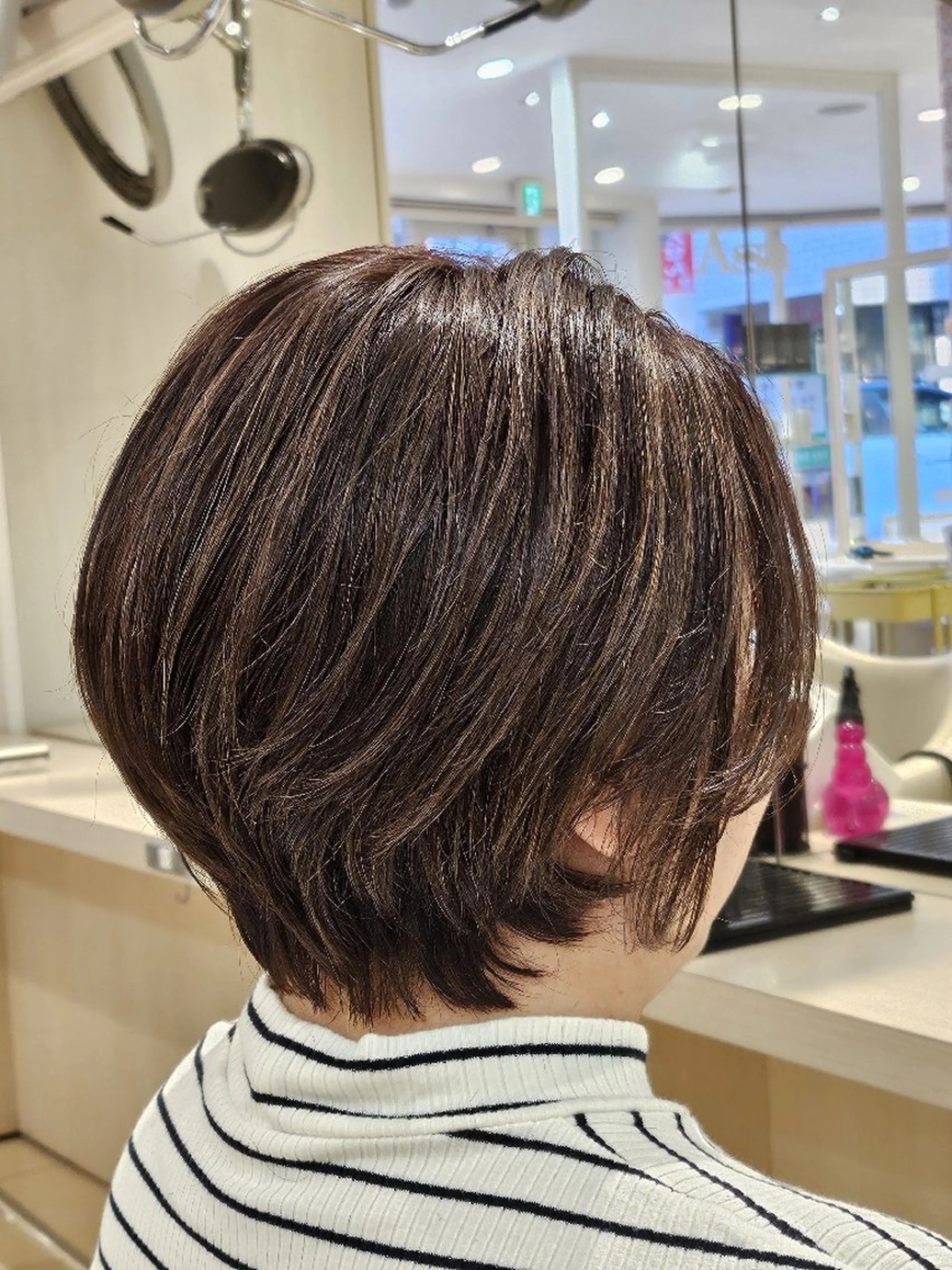 ショート カット ヘアカラー 社内カット講師・店長 菅原賢一のヘアスタイル