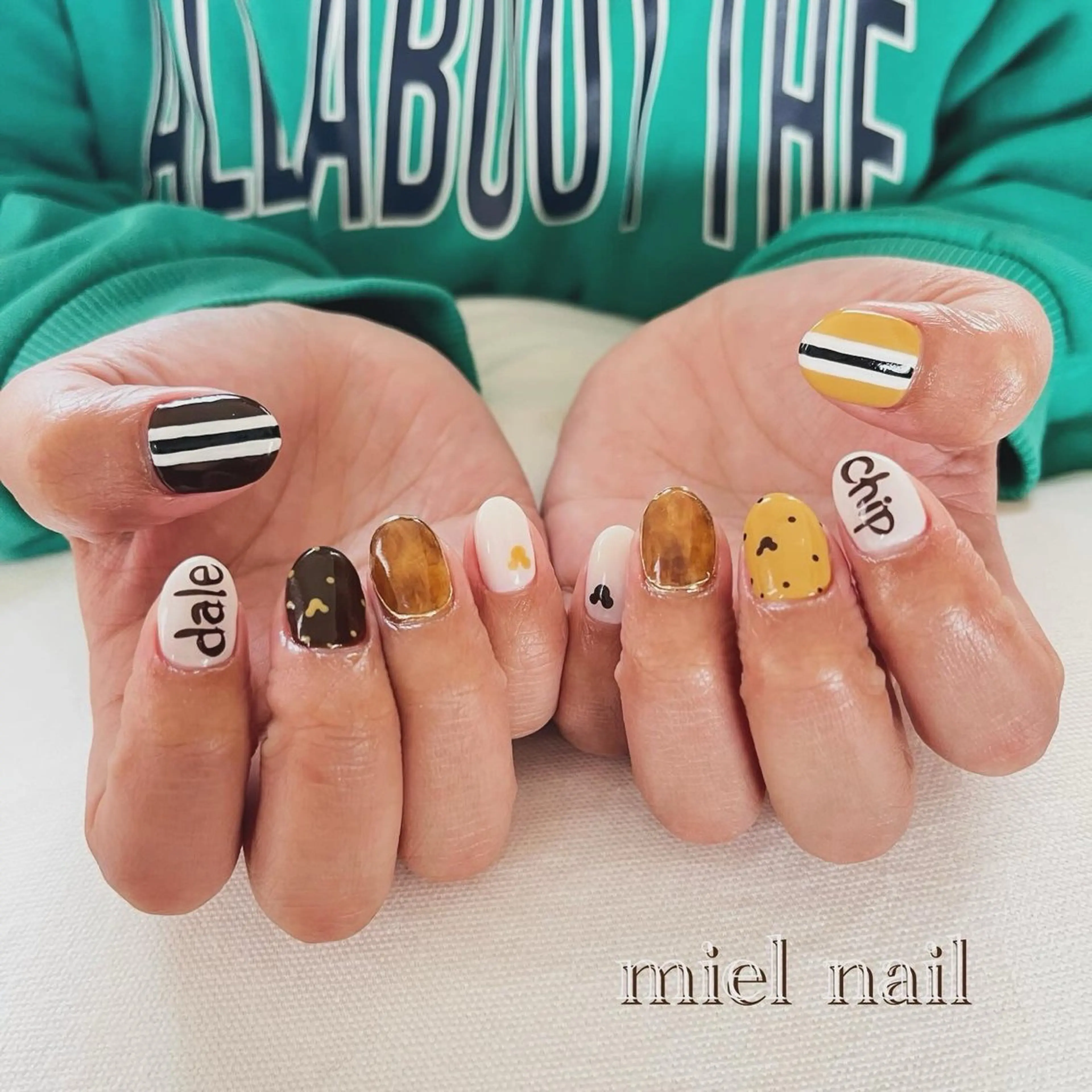 ネイル べっ甲ネイル ネイルチップ ハンドネイル miel nailのネイルデザイン