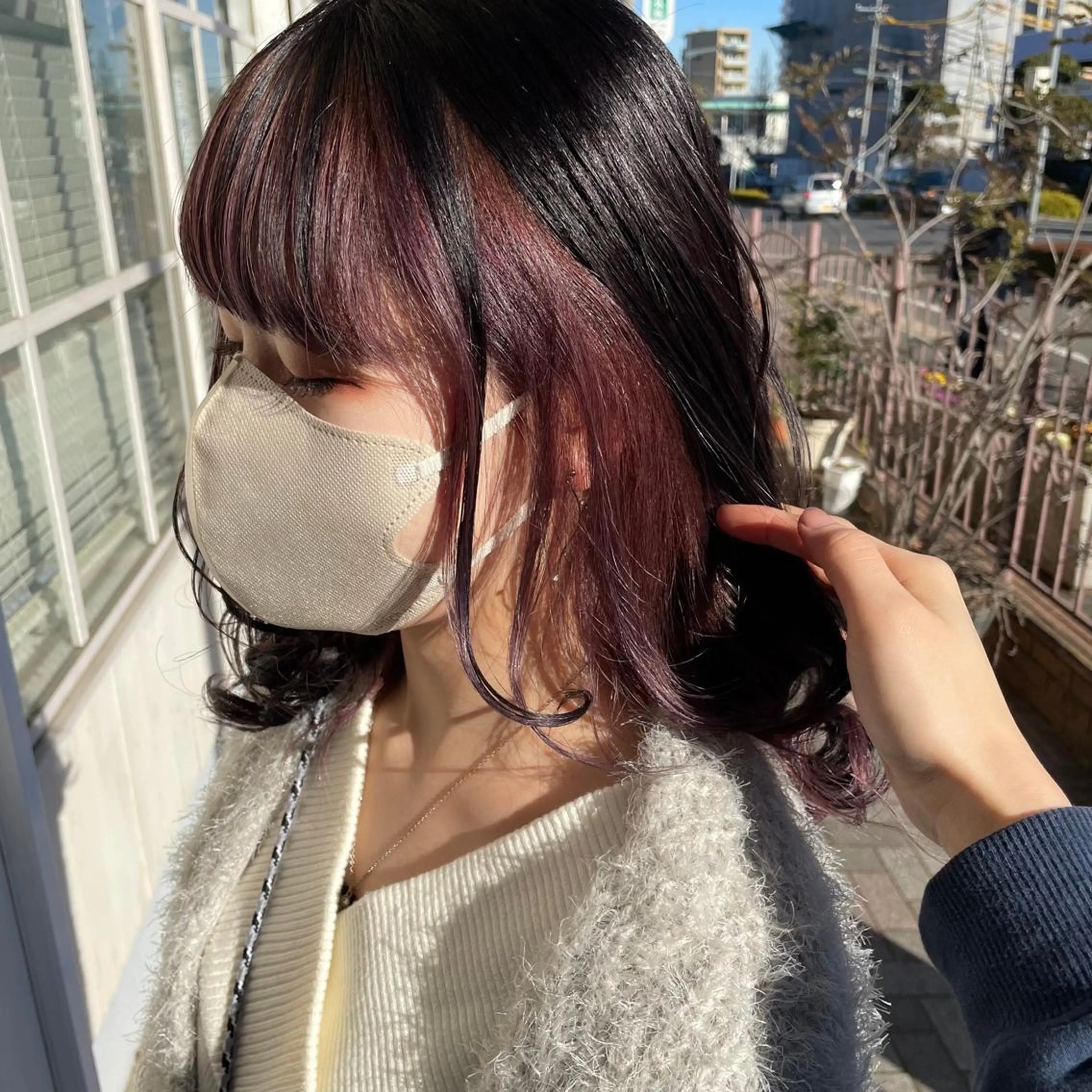 カラー 関根 菜帆のヘアスタイル