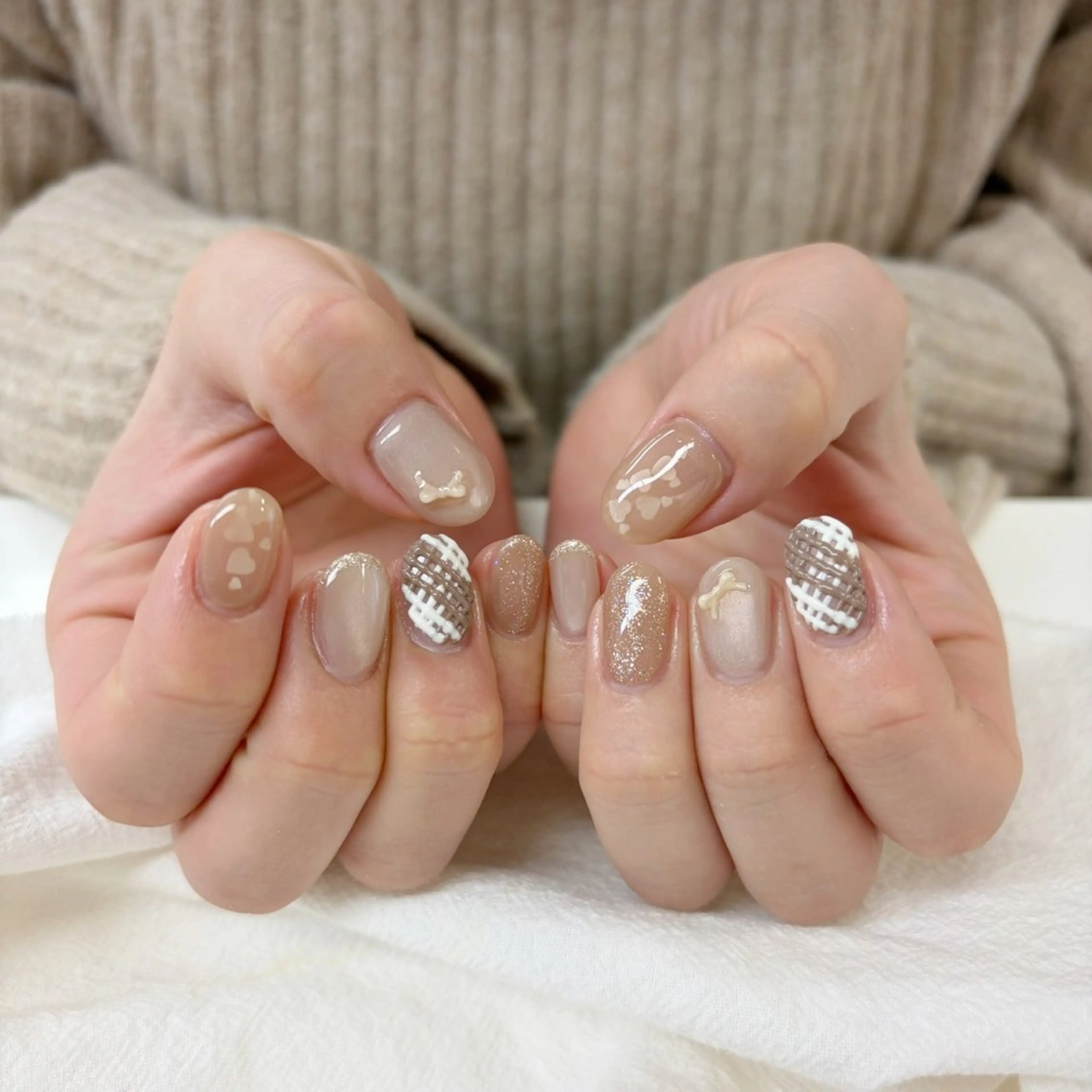 ショート 韓国風ヘア ハンドネイル nail jaol池袋店所属・ネイルJaol 池袋のネイルデザイン