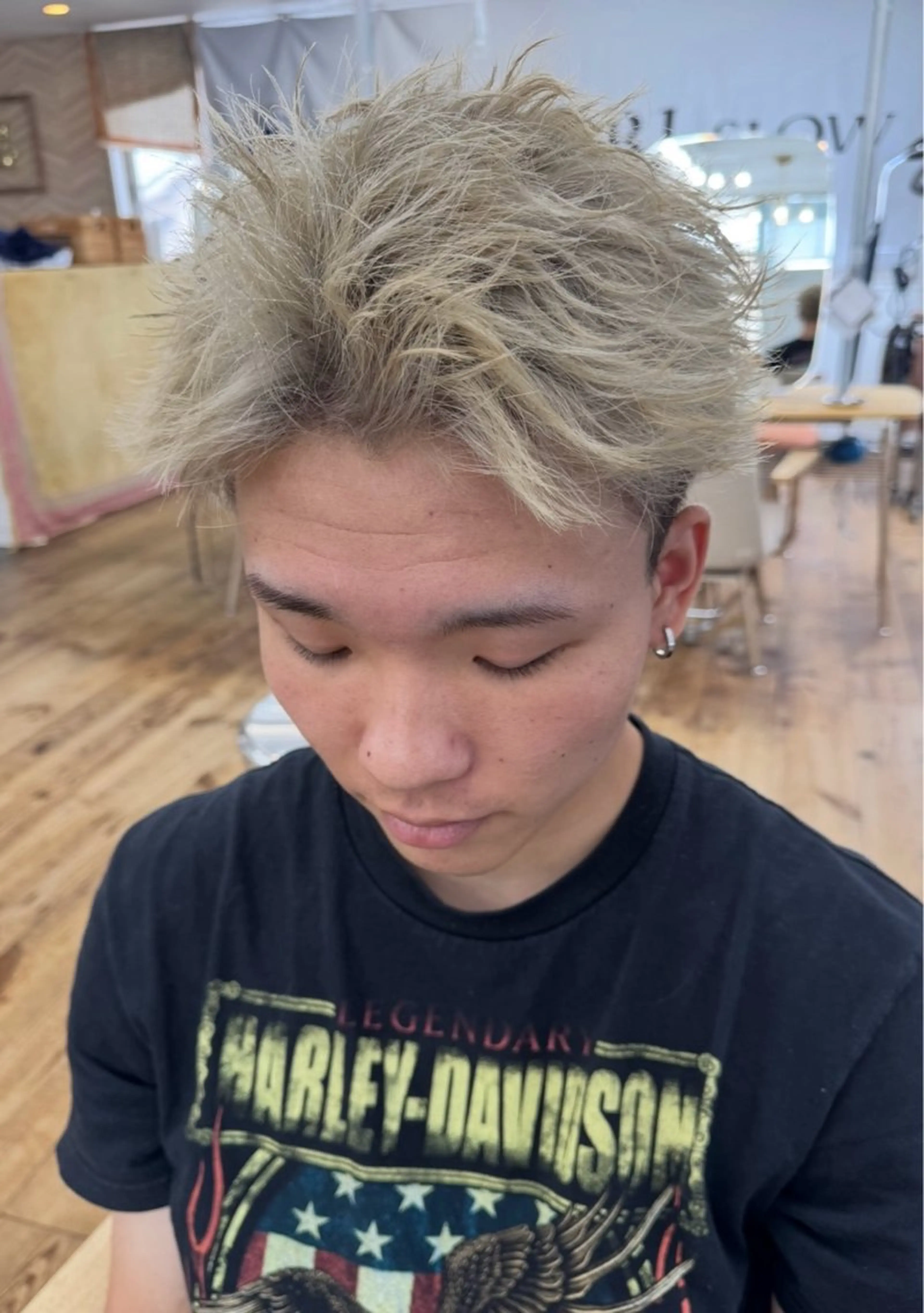 ショート カット ヘアカラー “slow” 岡本海万。のヘアスタイル