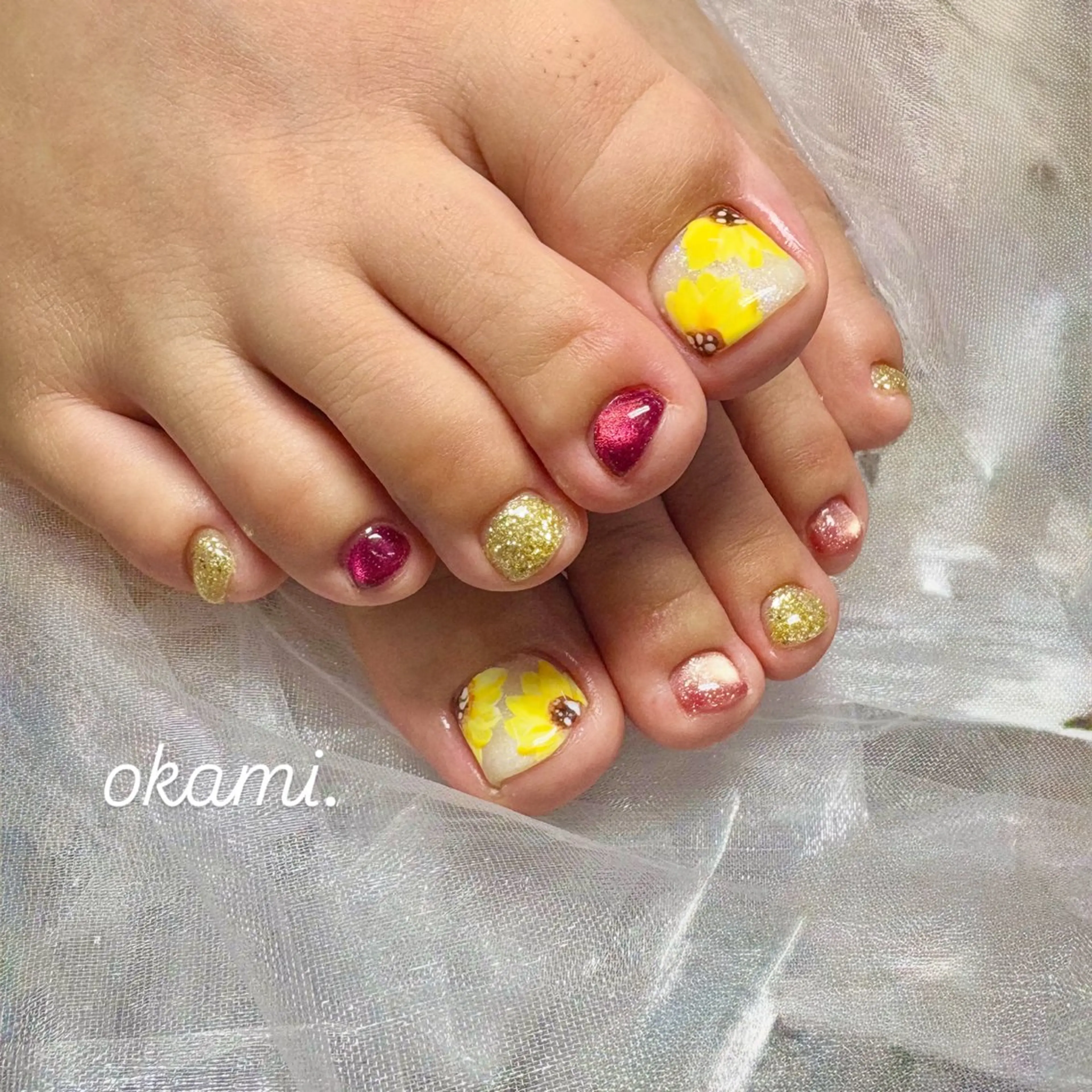 ネイル おかみねいる所属・津久井 美紅のネイルデザイン