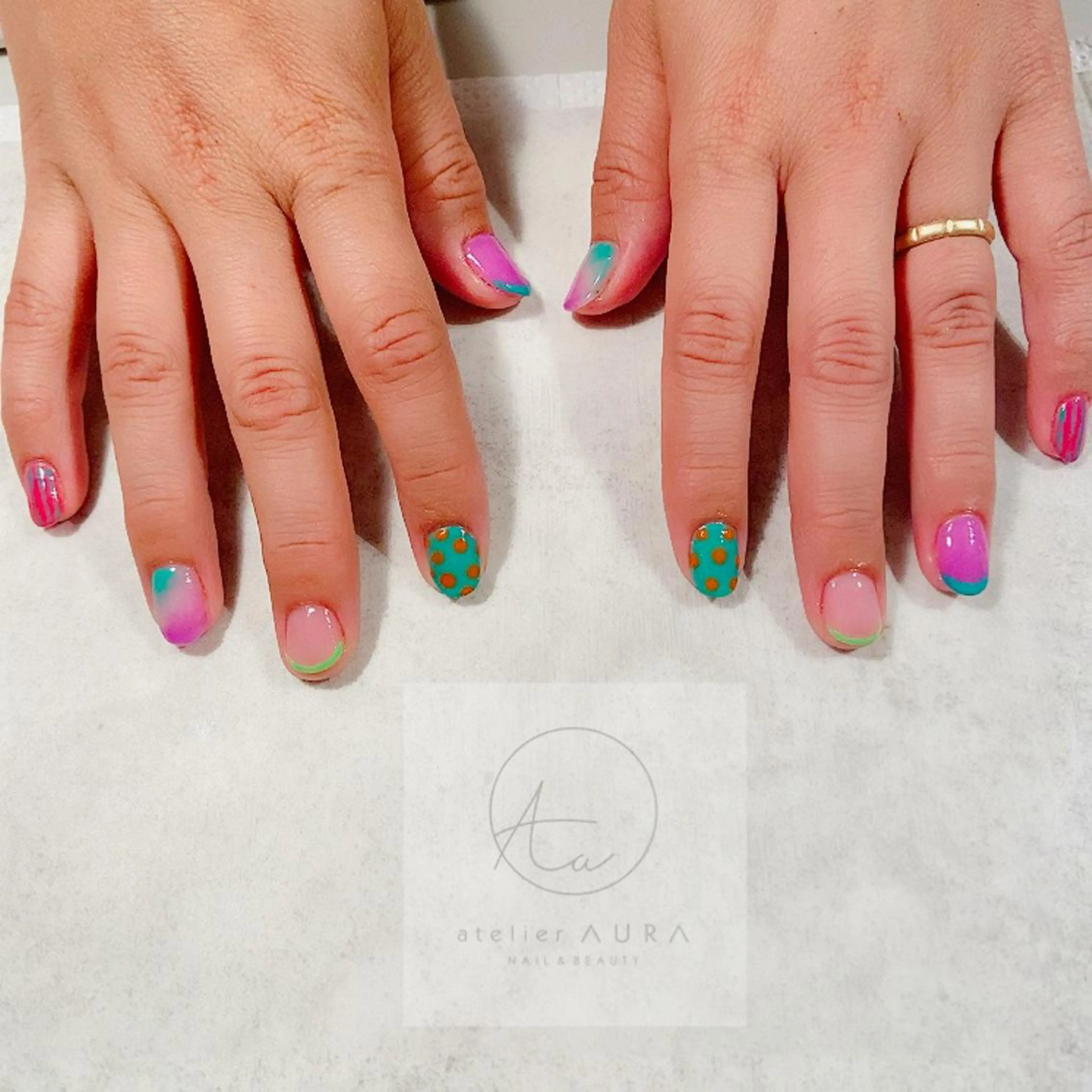 ネイル atelier AURA ｱﾄﾘｴ ｱｳﾗ所属・atelier AURAのネイルデザイン