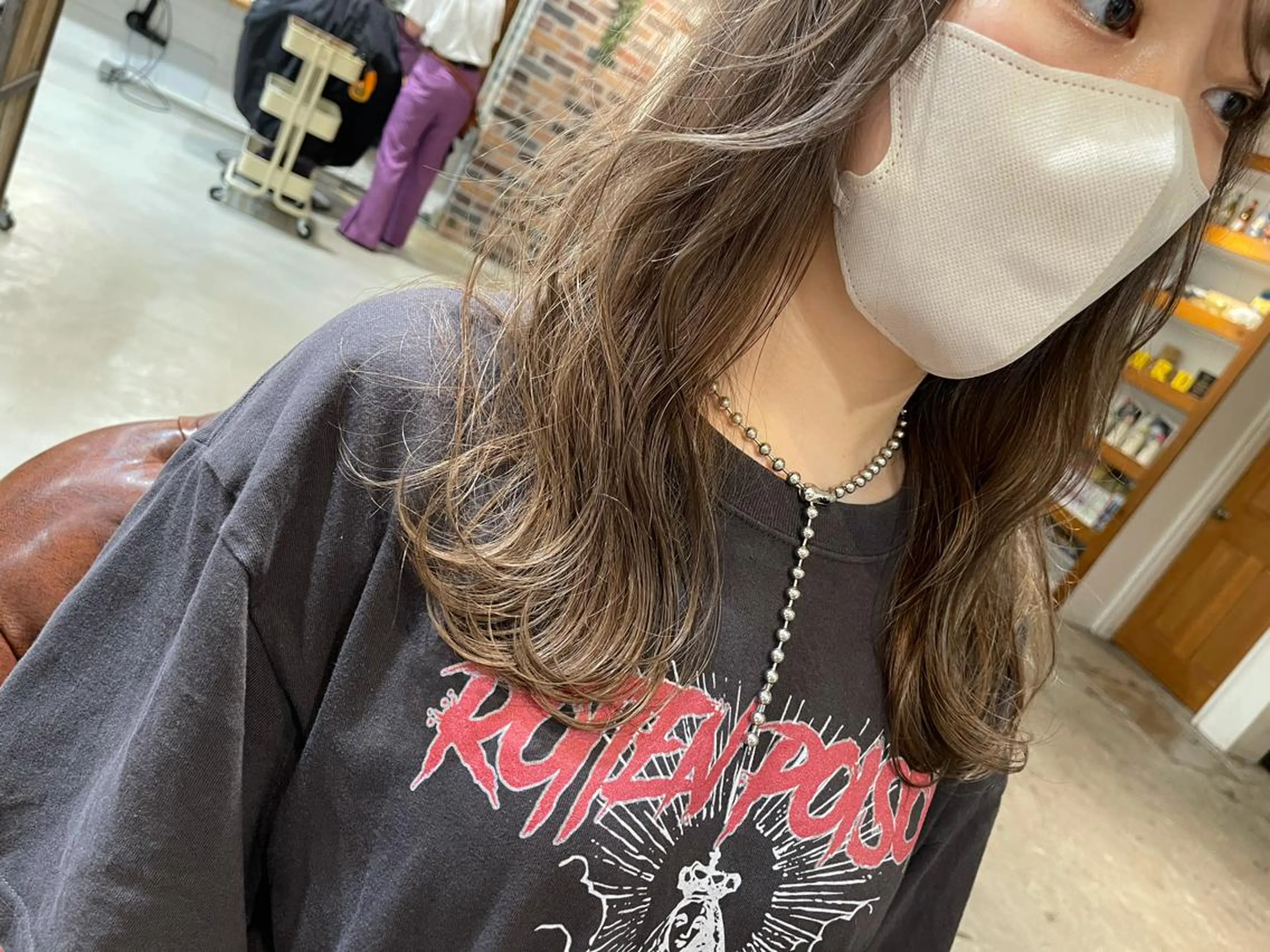 ロング カラー パーマ ヘアアレンジ メンズ キッズ ネイル マツエク・マツパ 透明感カラー グレージュ ミルクティーグレージュ ヘアカラー トリートメント ⭐️ハイクオリティ カラー杉本雄志⭐️のヘアスタイル