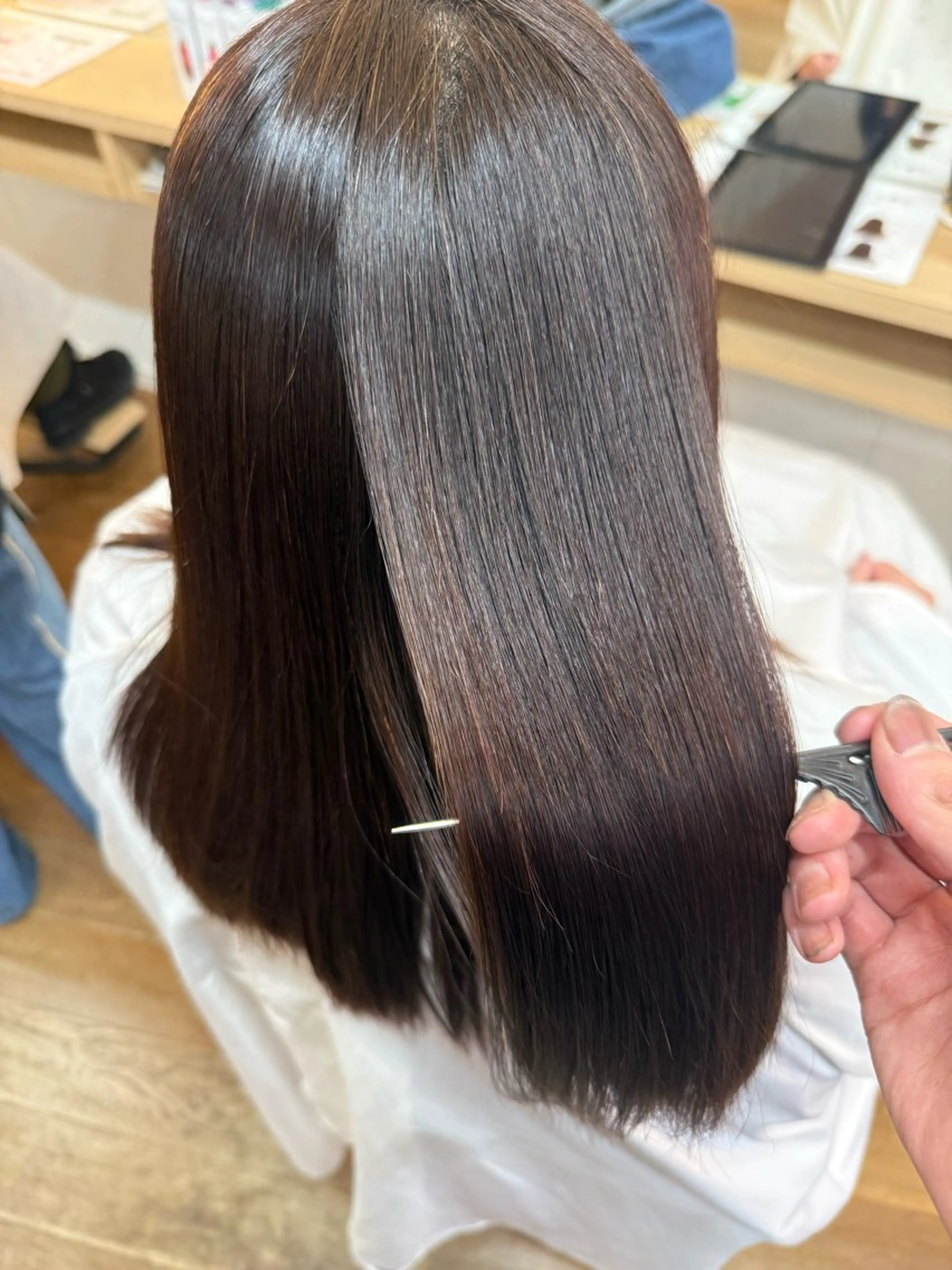 セミロング 縮毛矯正 縮毛矯正 トリートメント 鳴海 快晴のヘアスタイル