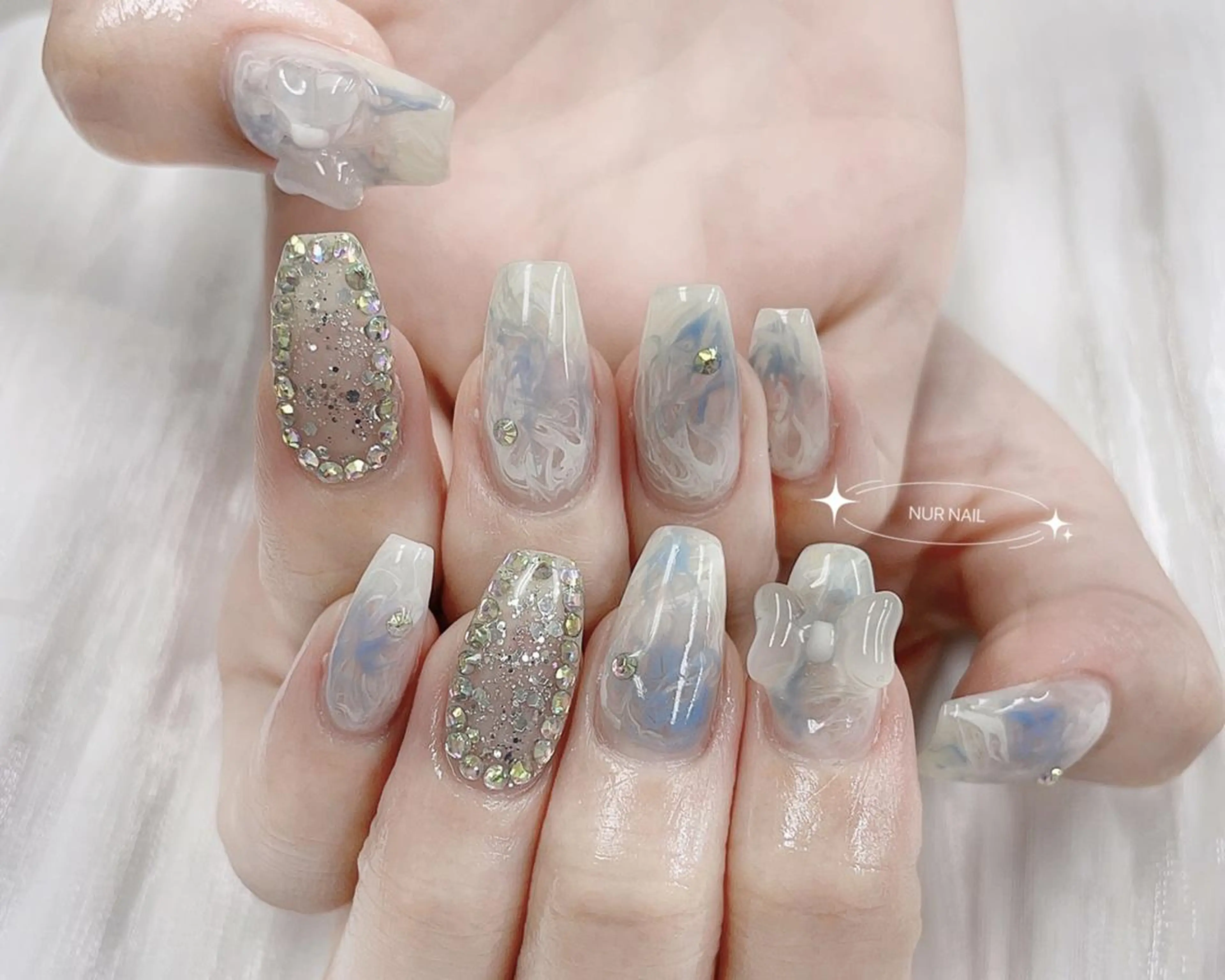 ネイル ハンドネイル 🫧NUR NAIL✨のネイルデザイン