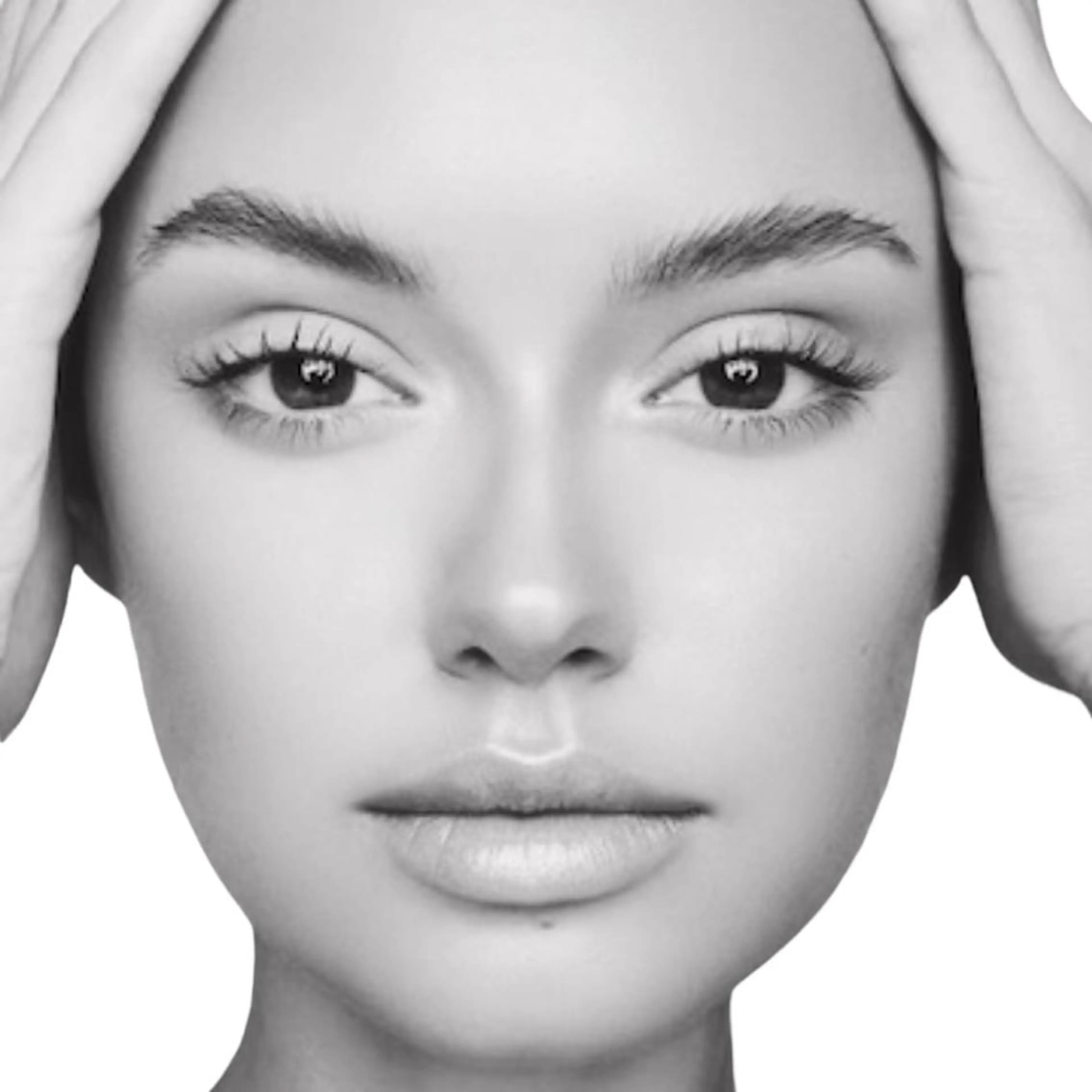 【女性】今話題のフェイシャルワックス✨お顔の産毛＆古い角質をOFF✨ミニモ特別価格！の写真