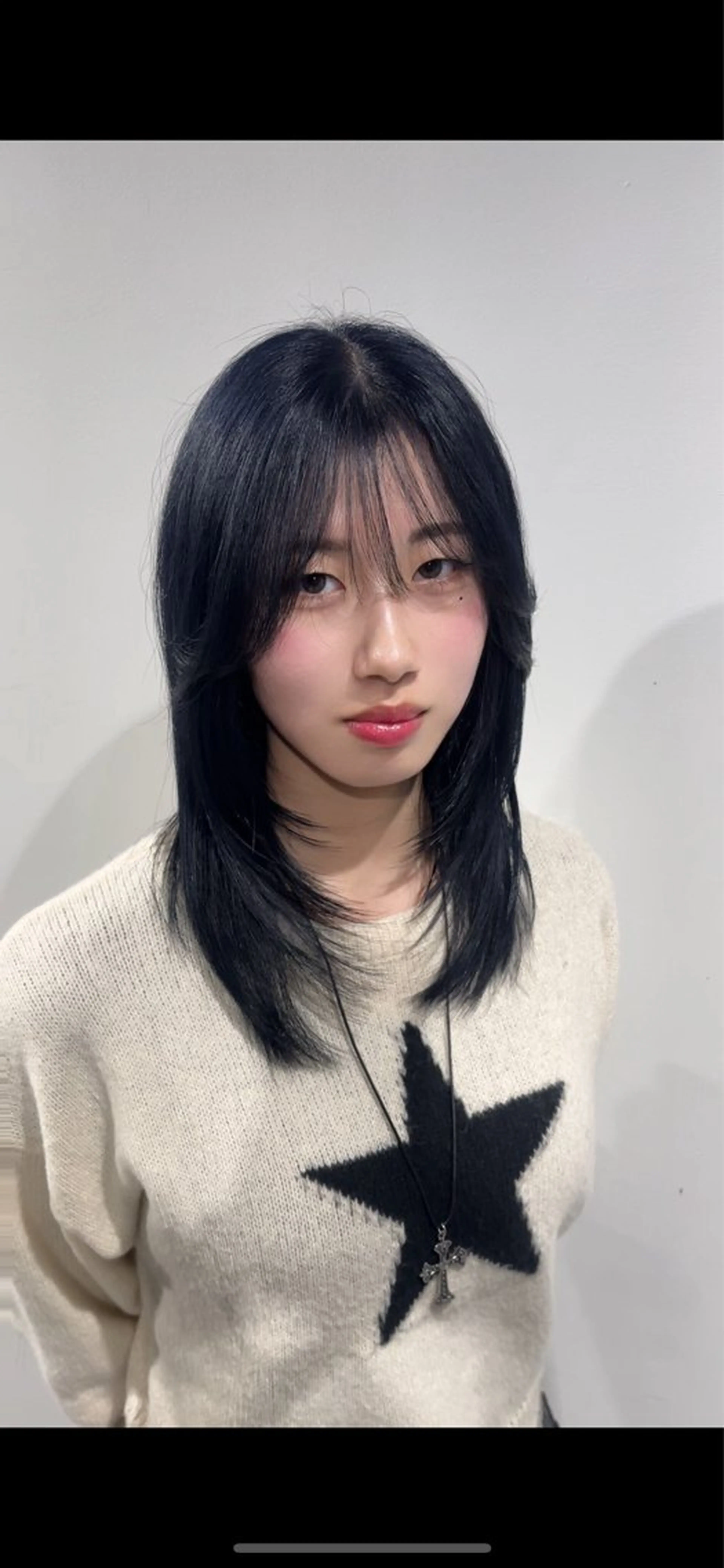 ミディアム カラー ブルーカラー ネイビーカラー ヘアカラー 姫夏 /ハイトーン艶髪🎀のヘアスタイル