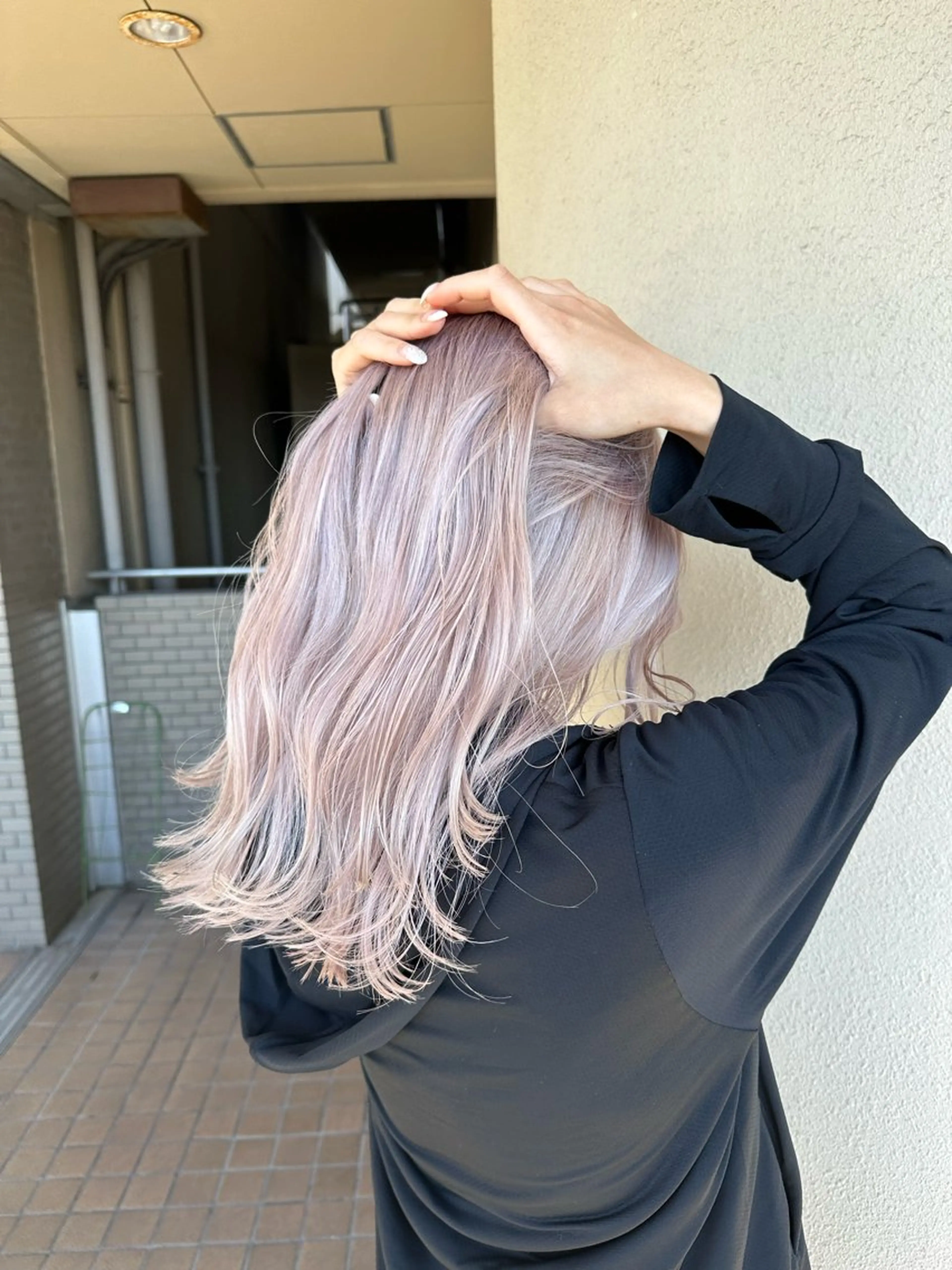 ロング カラー regalo 森重ユウのヘアスタイル