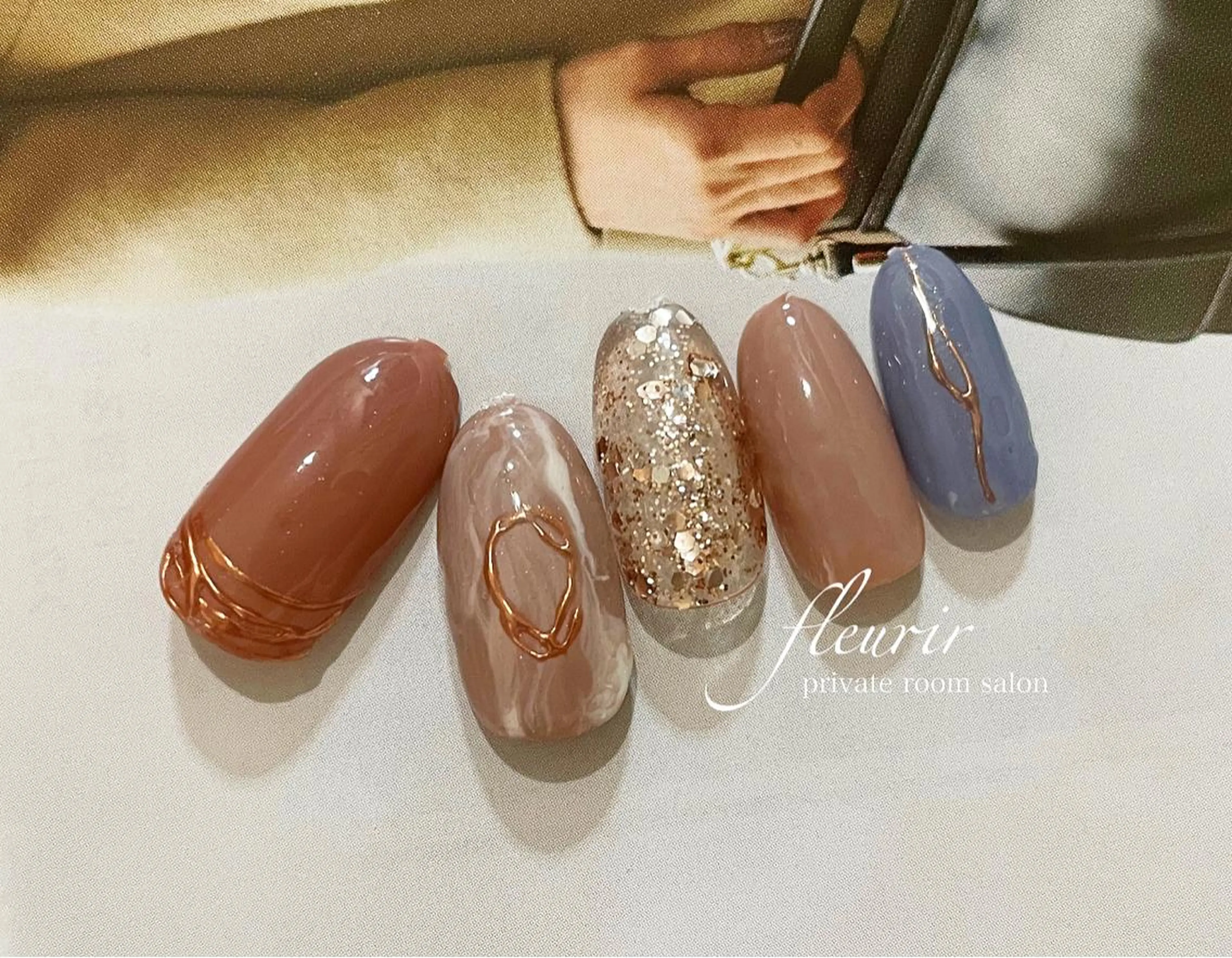 ネイル アートネイル ブルー 長さ出し ジェルネイル ゴールド フルリール 【プライベートサロンのネイルデザイン