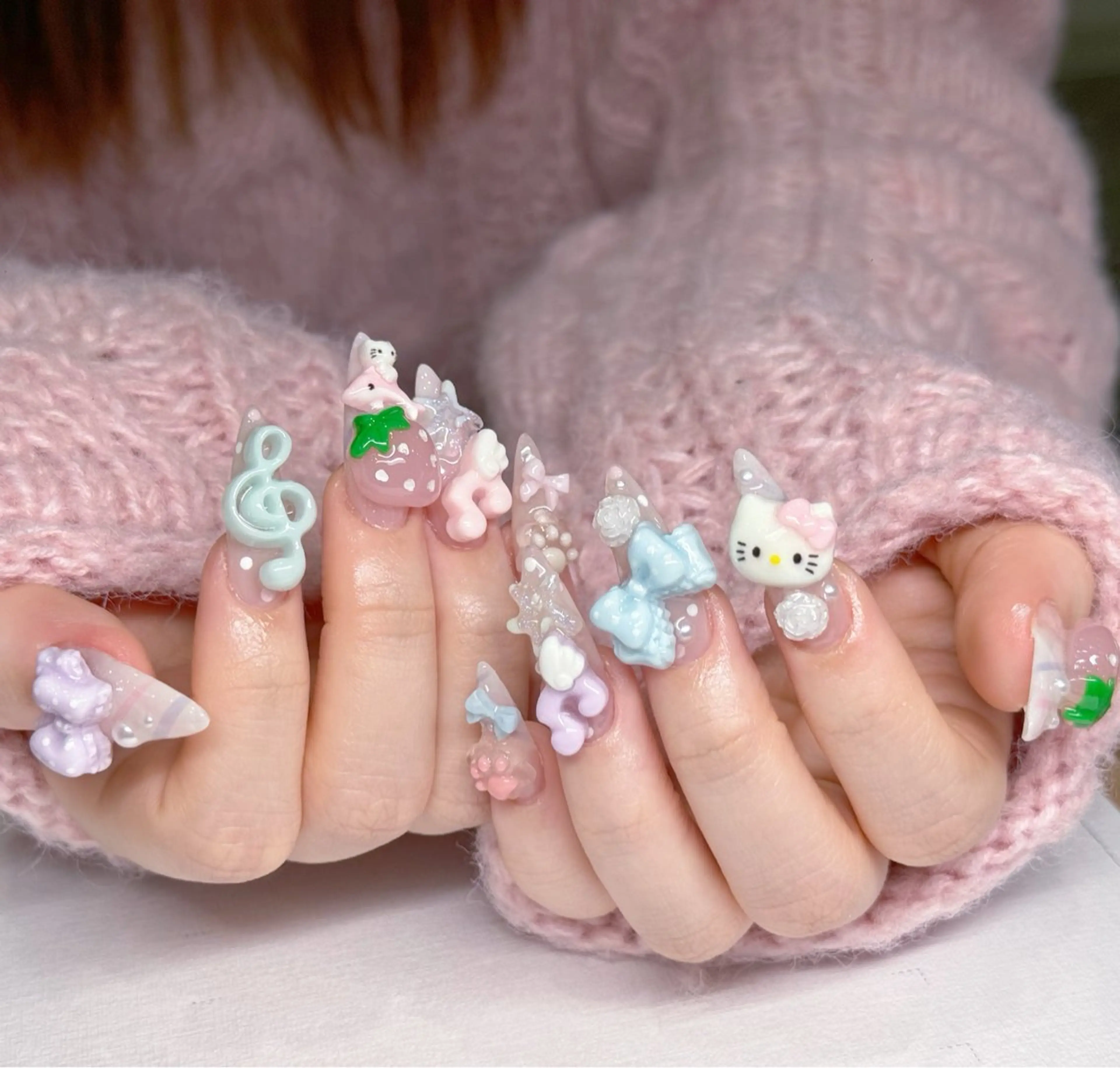 ネイル 桜ネイル フラワーネイル ニュアンスネイル オフィスネイル パステルネイル ハンドネイル MILO 168 池袋のネイルデザイン