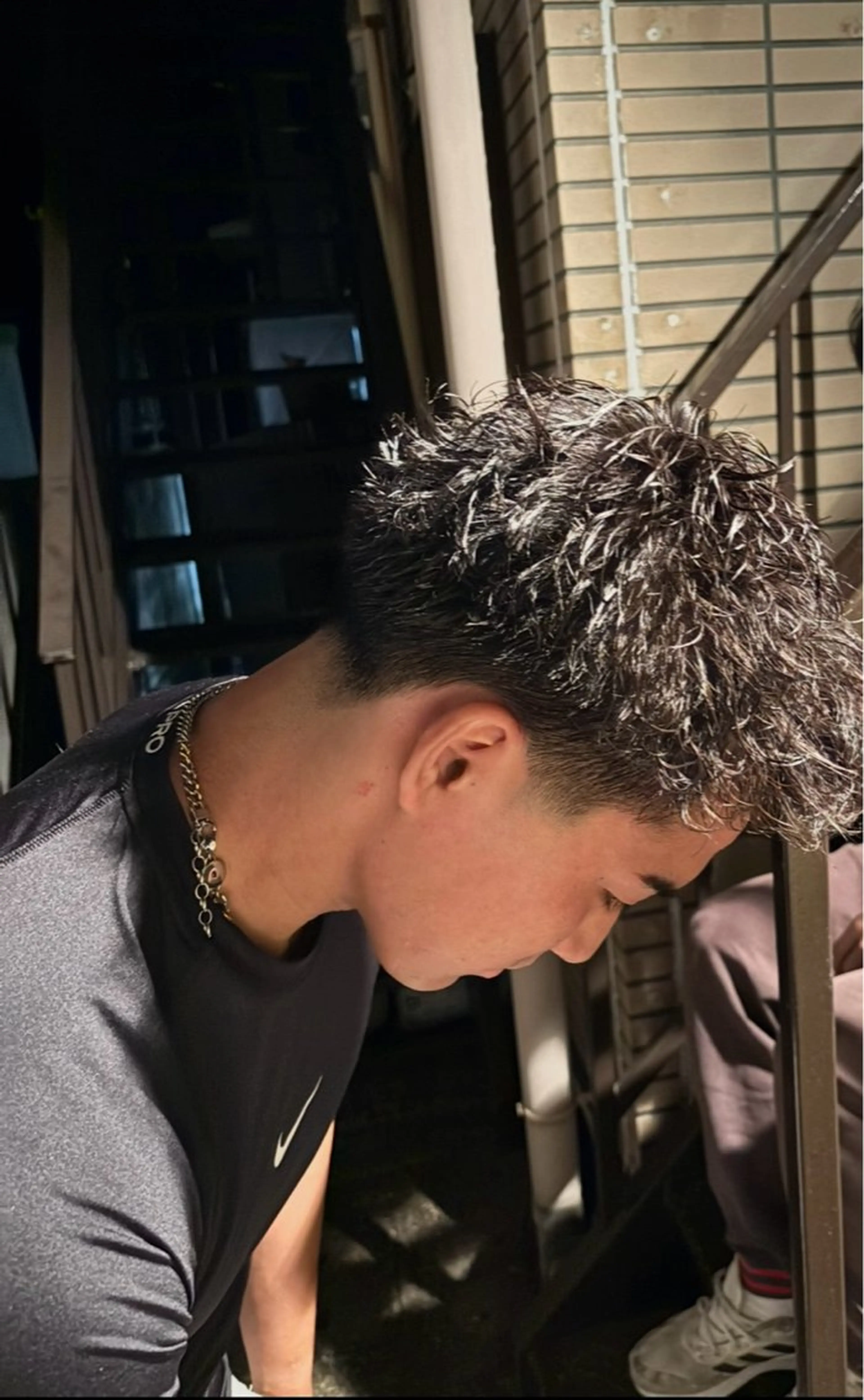 パーマ メンズ フェードカット メンズパーマ スパイキーショート 刈り上げ カット パーマ STAGBARBER所属・林 直樹のヘアスタイル