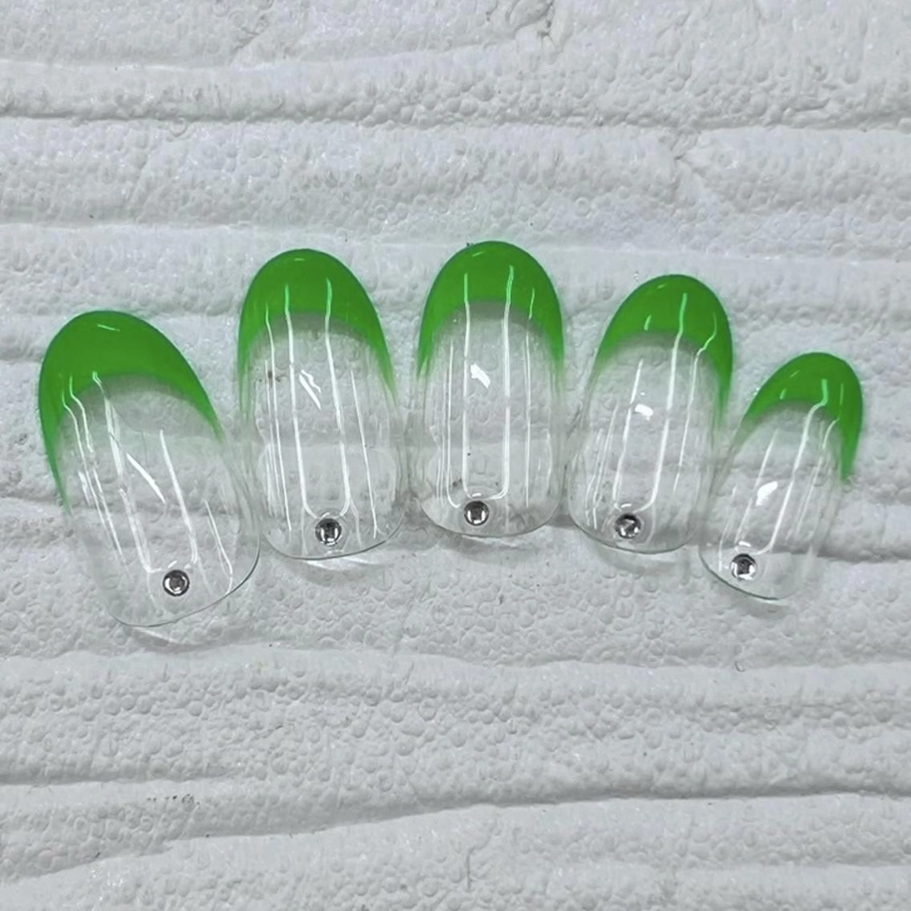 ネイル Nail salon Honey Beeのネイルデザイン