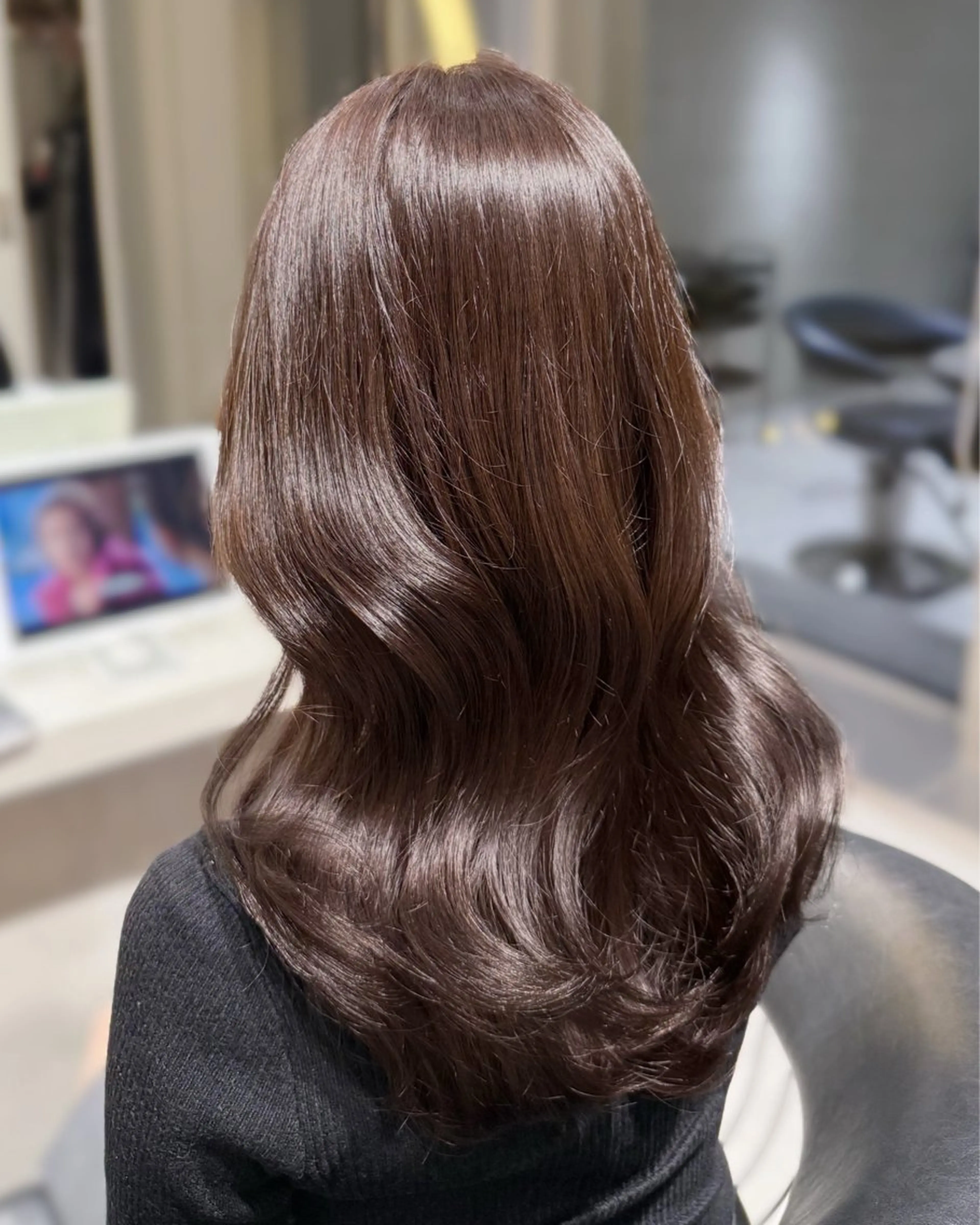 カラー ヘアカラー トリートメント ユナ / lond uluのヘアスタイル