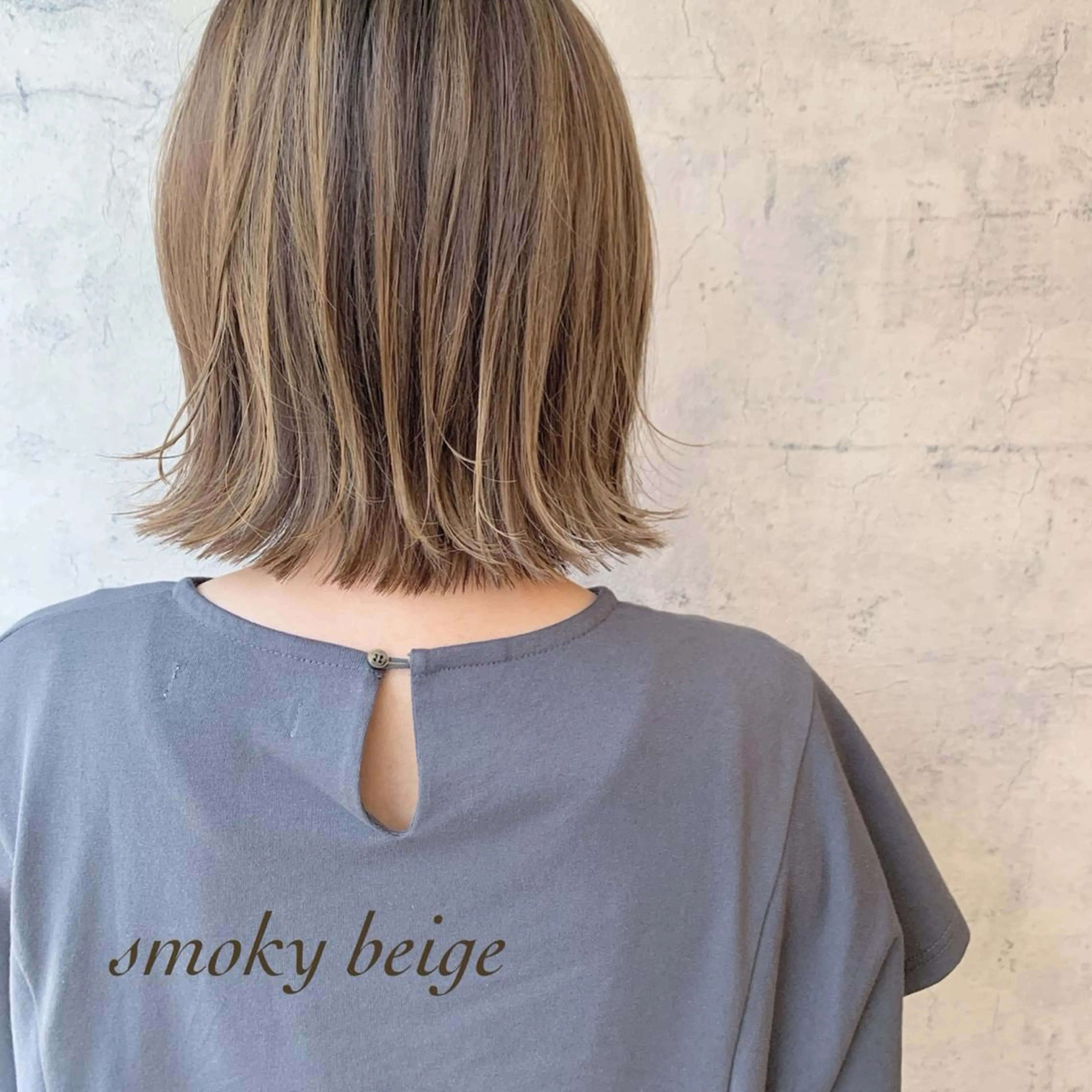 ミディアム カラー ベージュカラー ブリーチ ハイライトカラー ハイライト toiro by lien hair atelier所属・池田 真由美のヘアスタイル