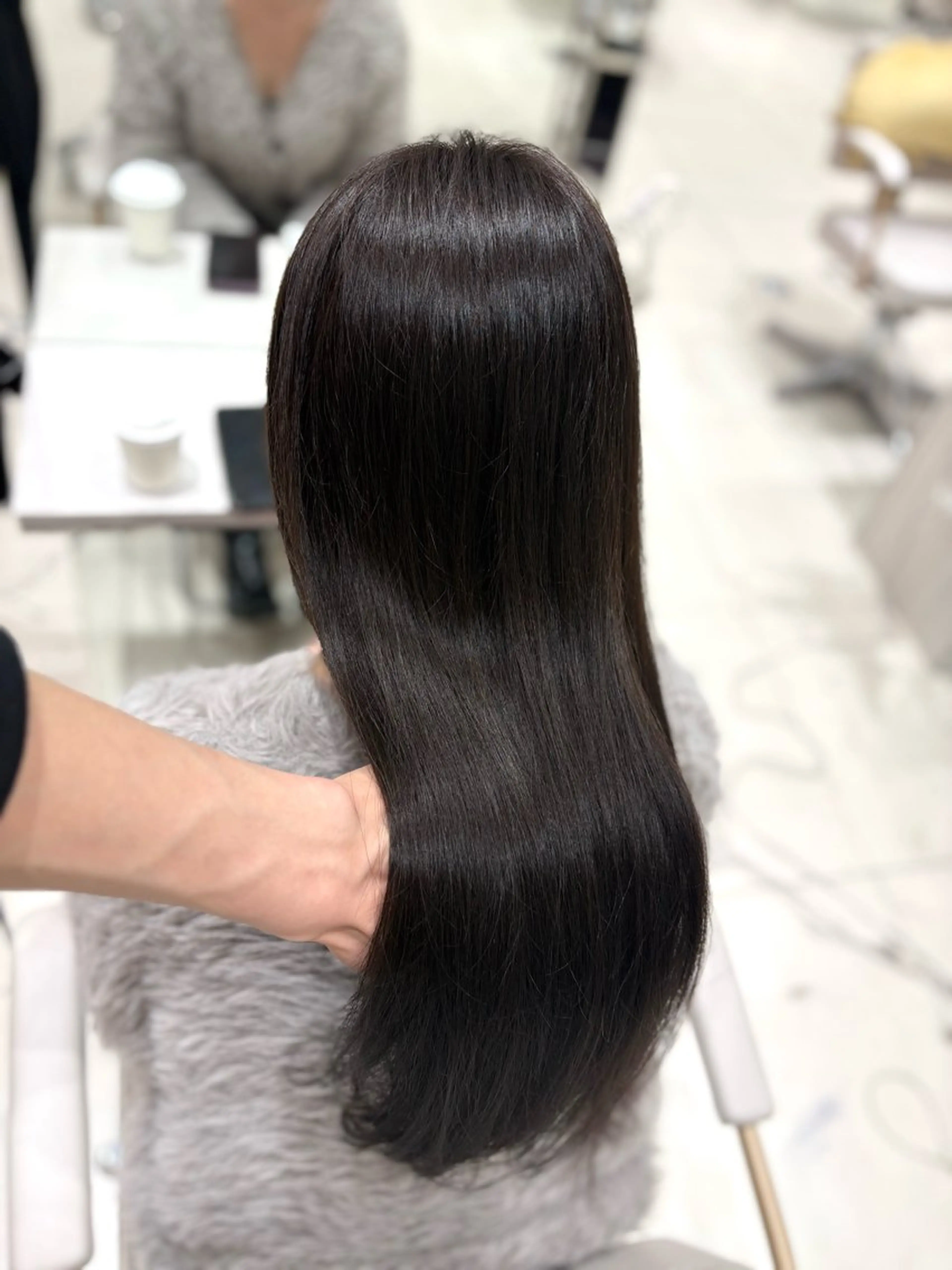 ロング カラー 透明感カラー グレージュ ラベンダーカラー ラベンダーグレージュ ラベンダーグレー ヘアカラー 銀座/オリーブ/ 透明感カラー✨りくのヘアスタイル