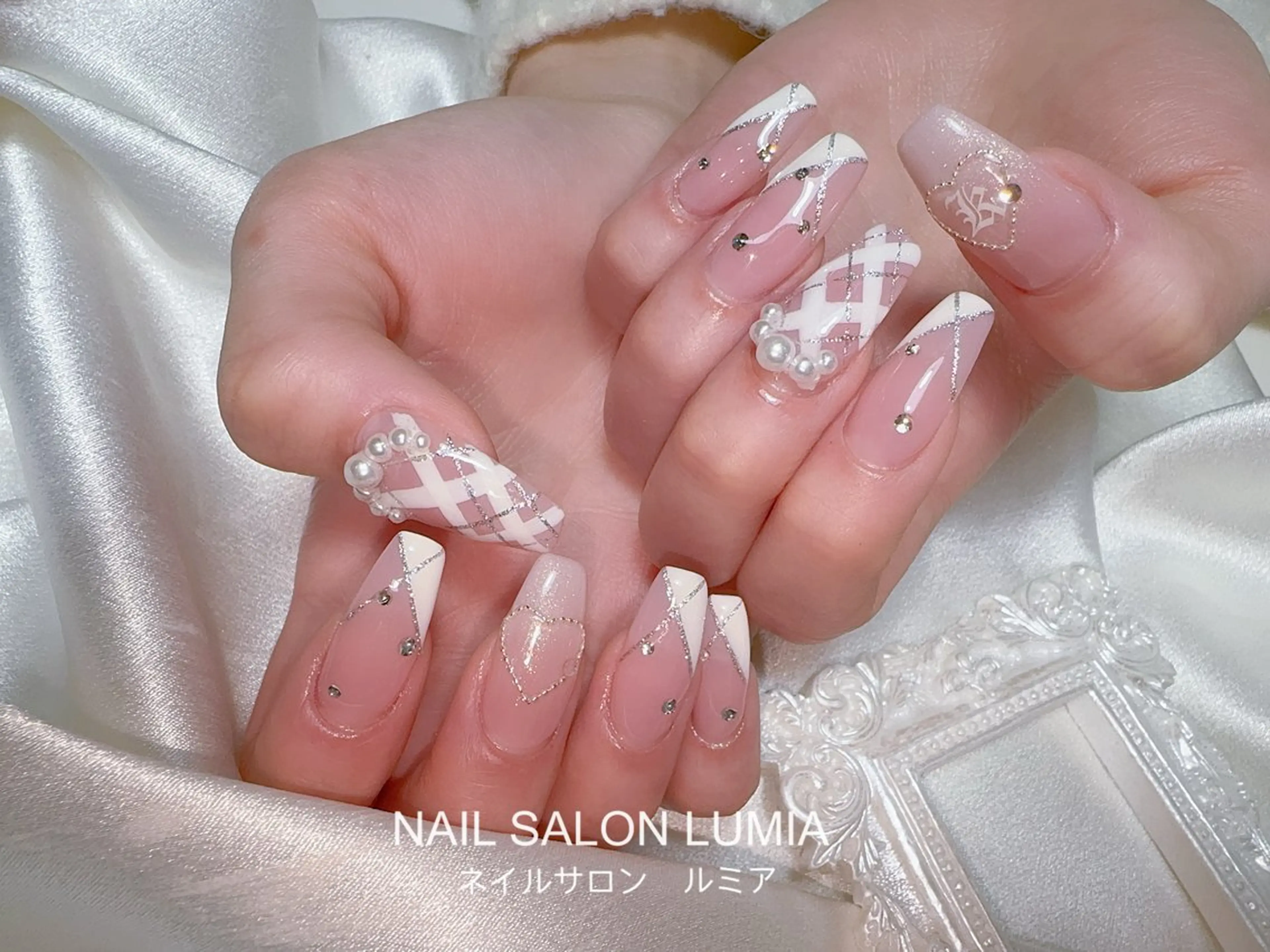 ネイル ハンドネイル ネイルサロン ルミア Lumia 店長のネイルデザイン