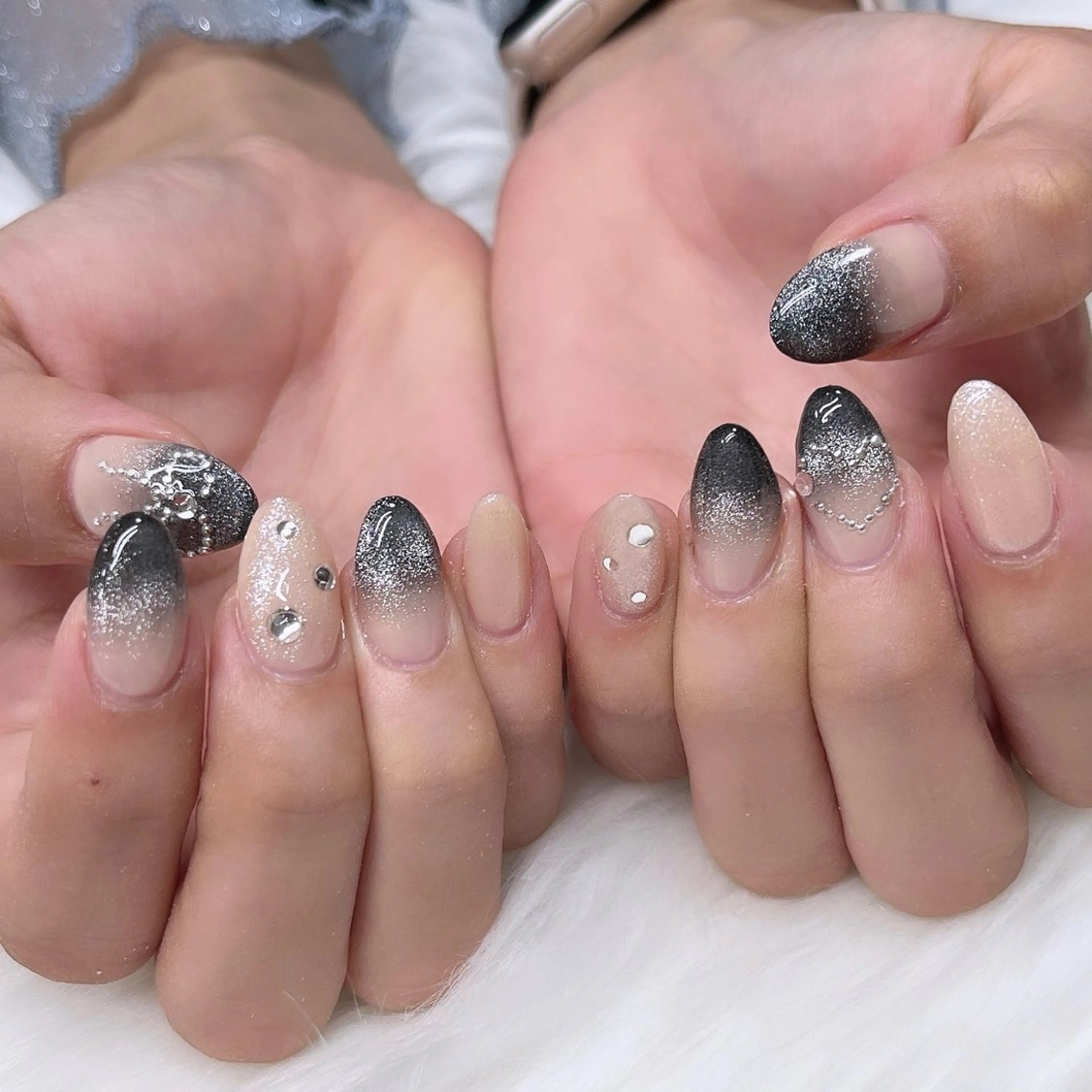 ネイル アートネイル キラキラネイル 韓国ネイル ラメ(グリッター) ロングネイル 🐕‍🦺Yappy 💗A-tanのネイルデザイン