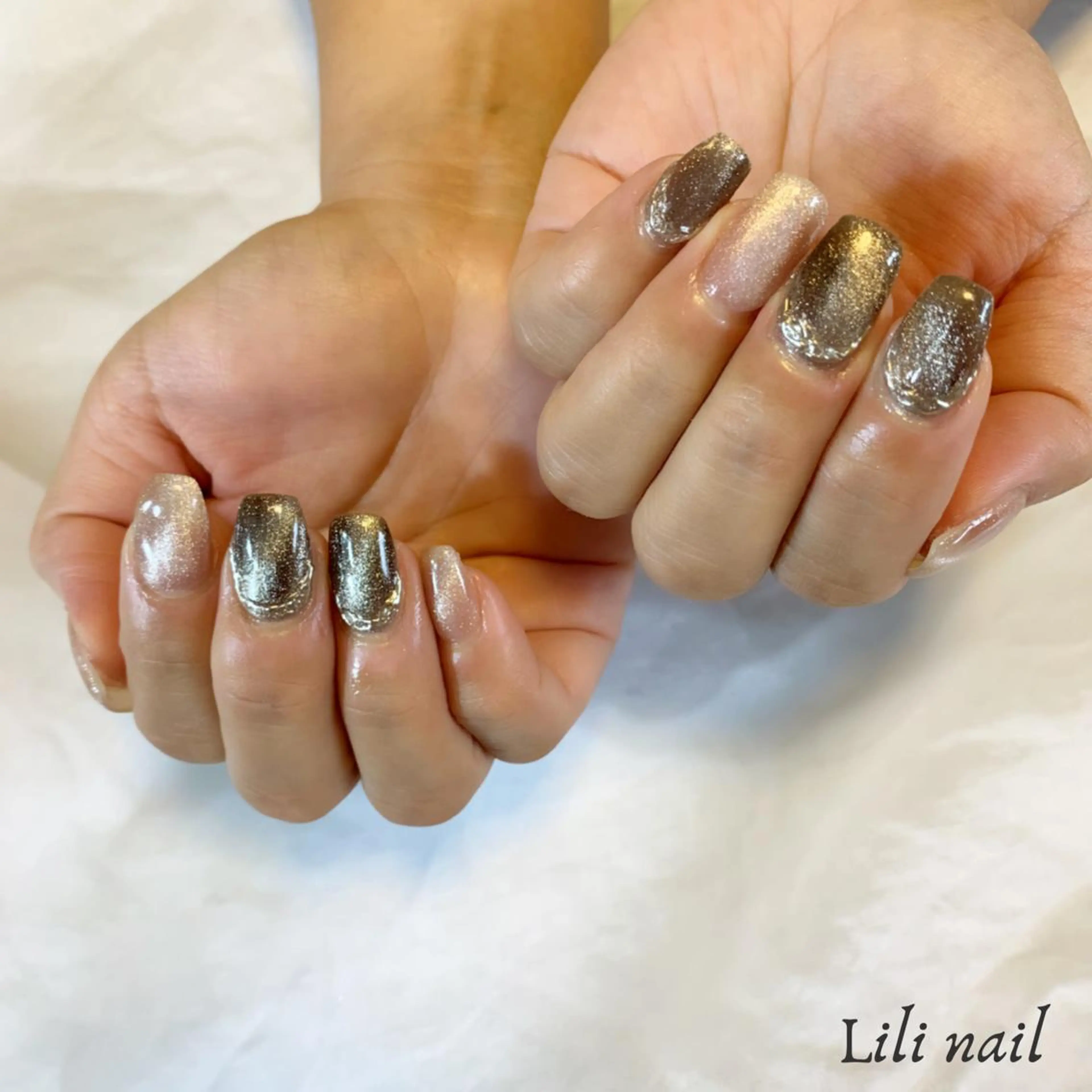 ネイル フレンチネイル マグネットネイル ハンドネイル Lili beauty salon所属・Lilibeauty salonのネイルデザイン