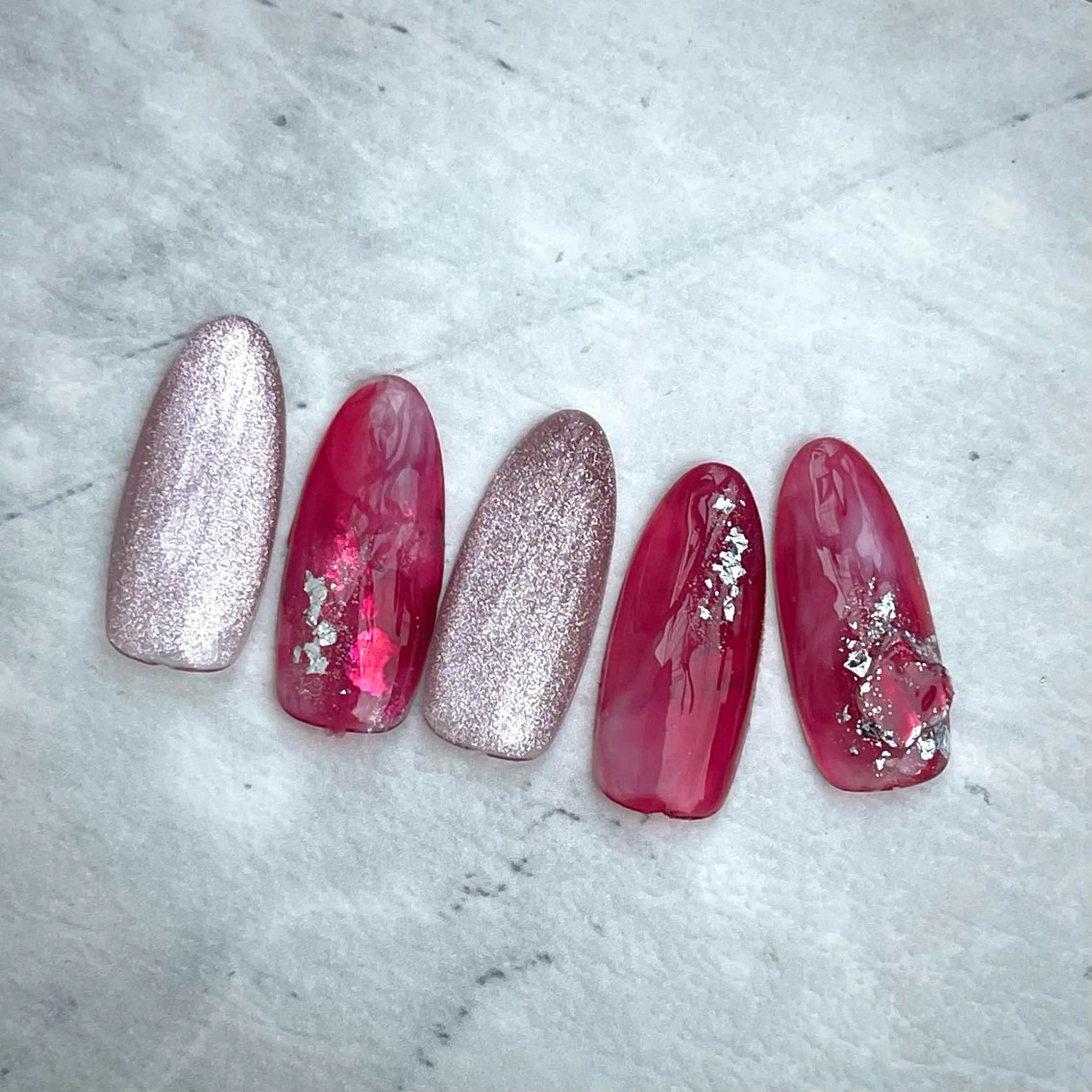 ミディアム めぐみのネイルサロン 惠のネイルデザイン