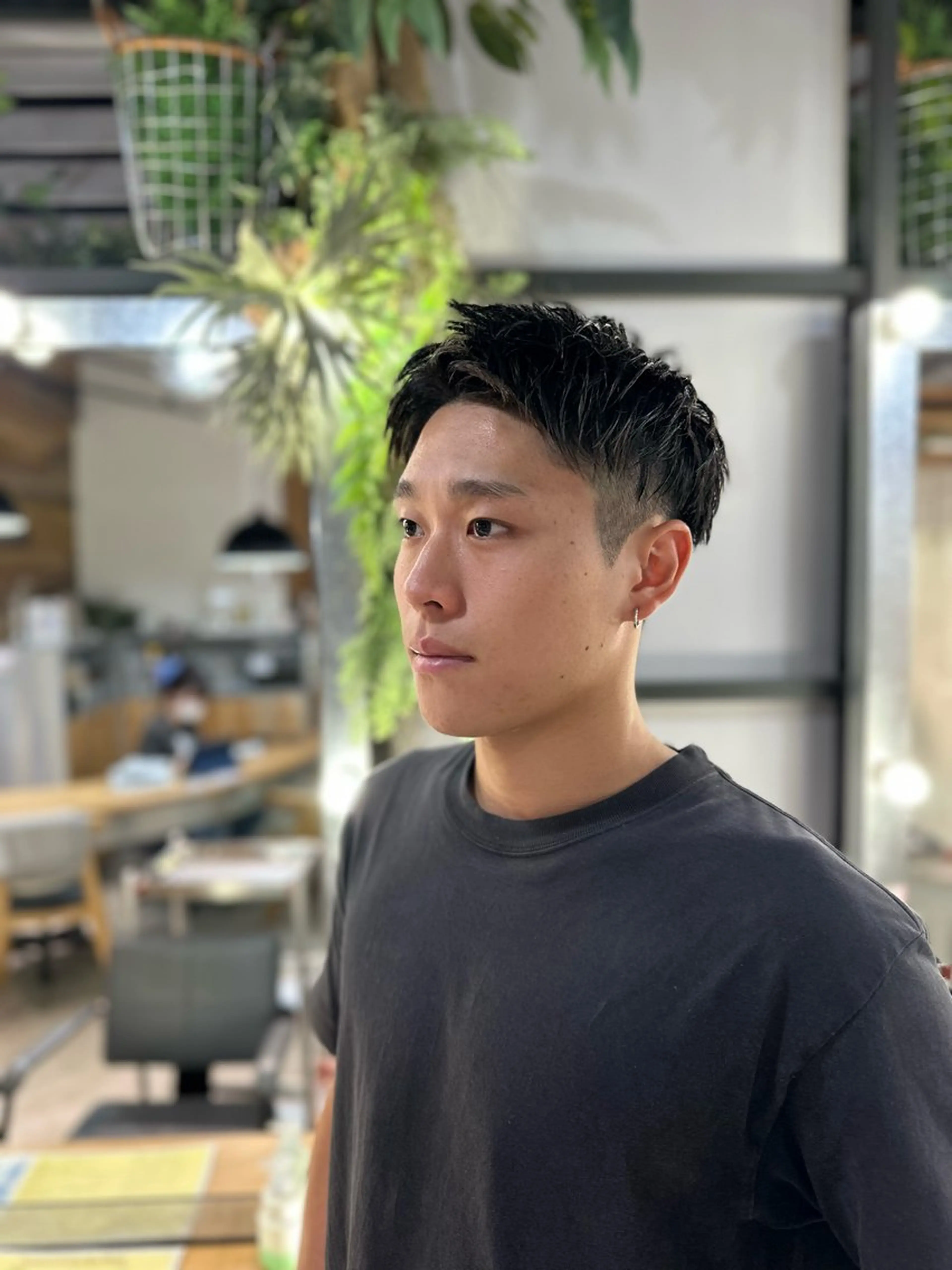 メンズ スパイキーショート 刈り上げ 溜 一太のヘアスタイル