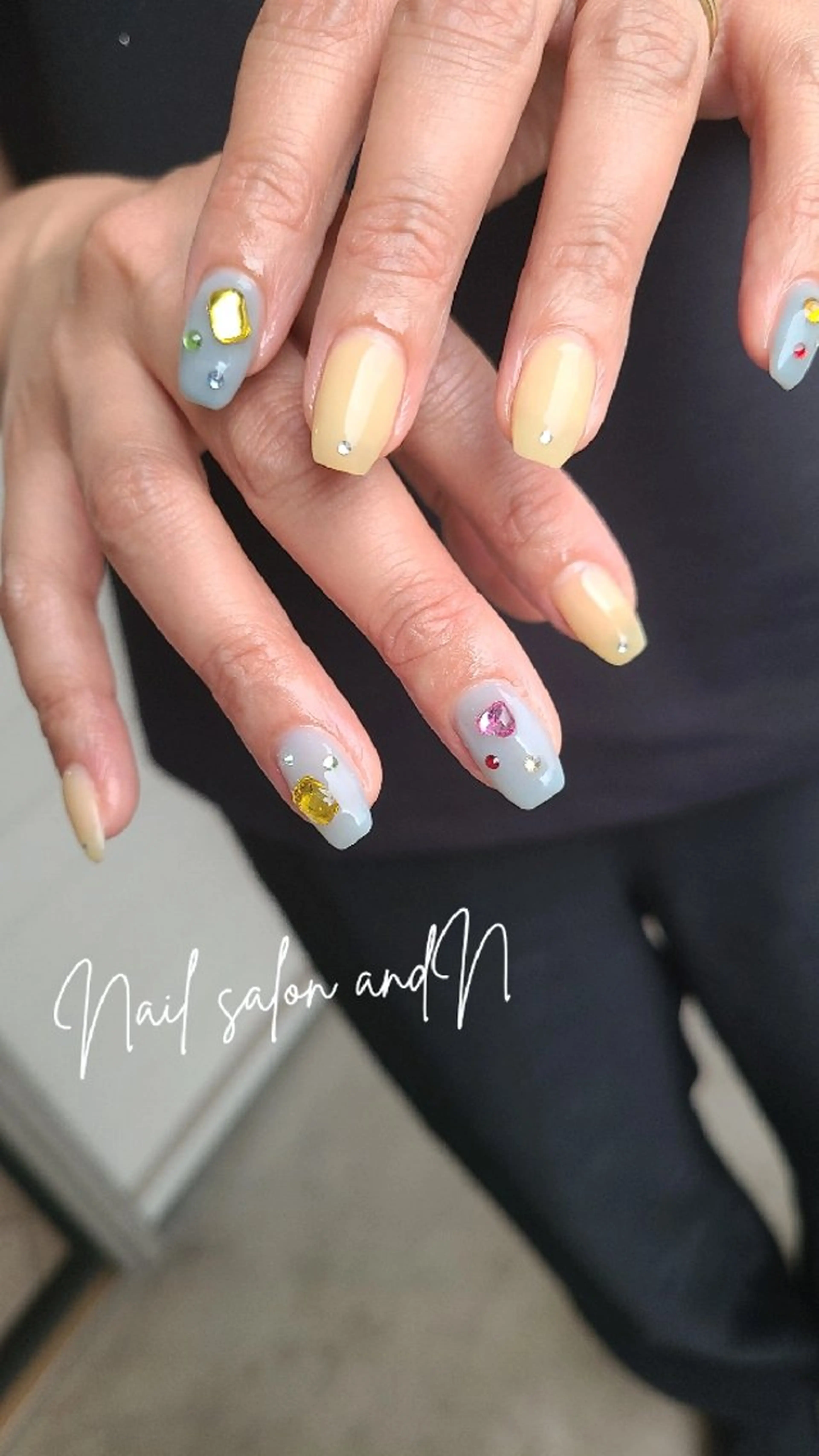 ネイル and Nのネイルデザイン