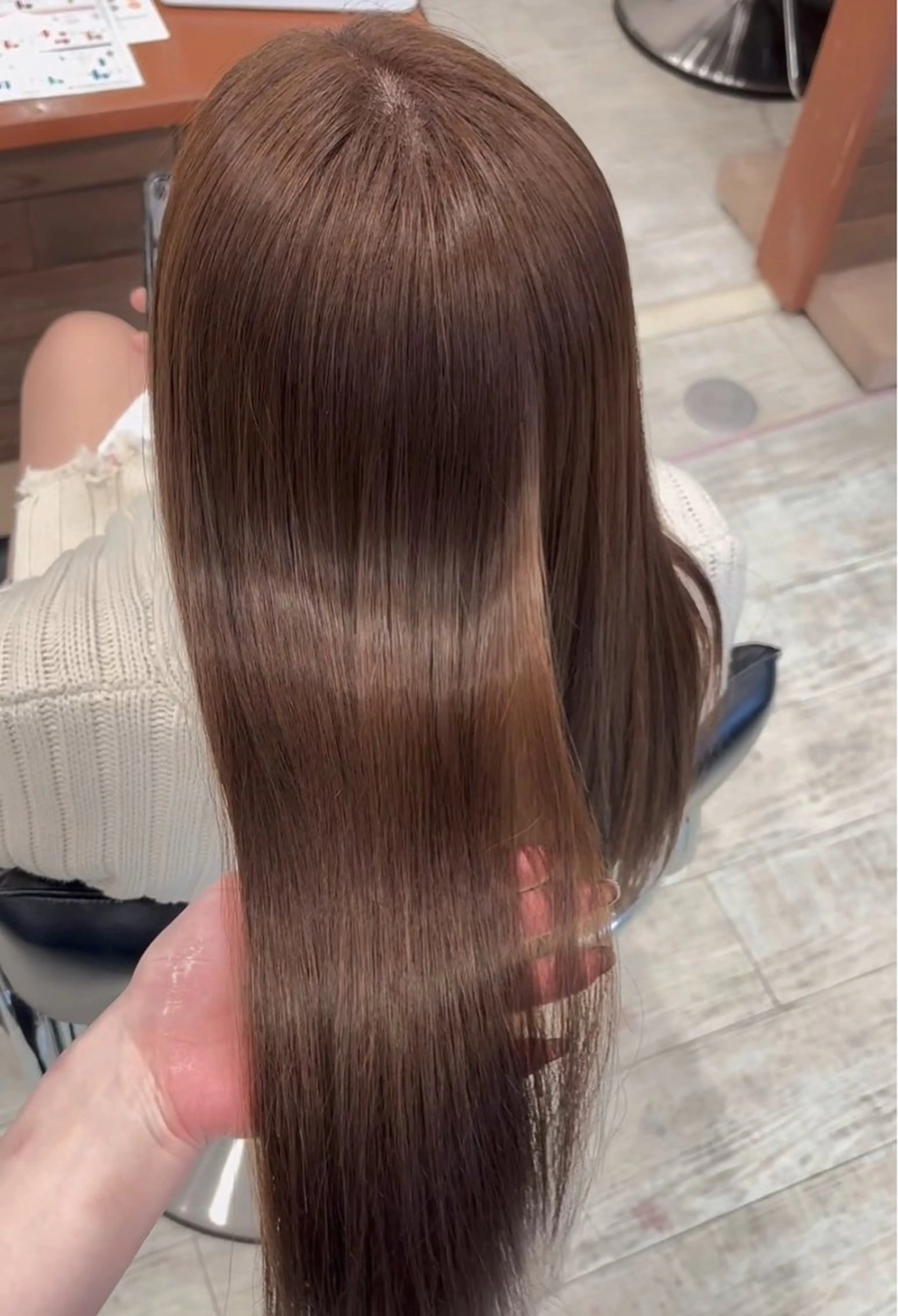 髪質改善ストレート➕カット➕ケアカラー🎀🫧の写真