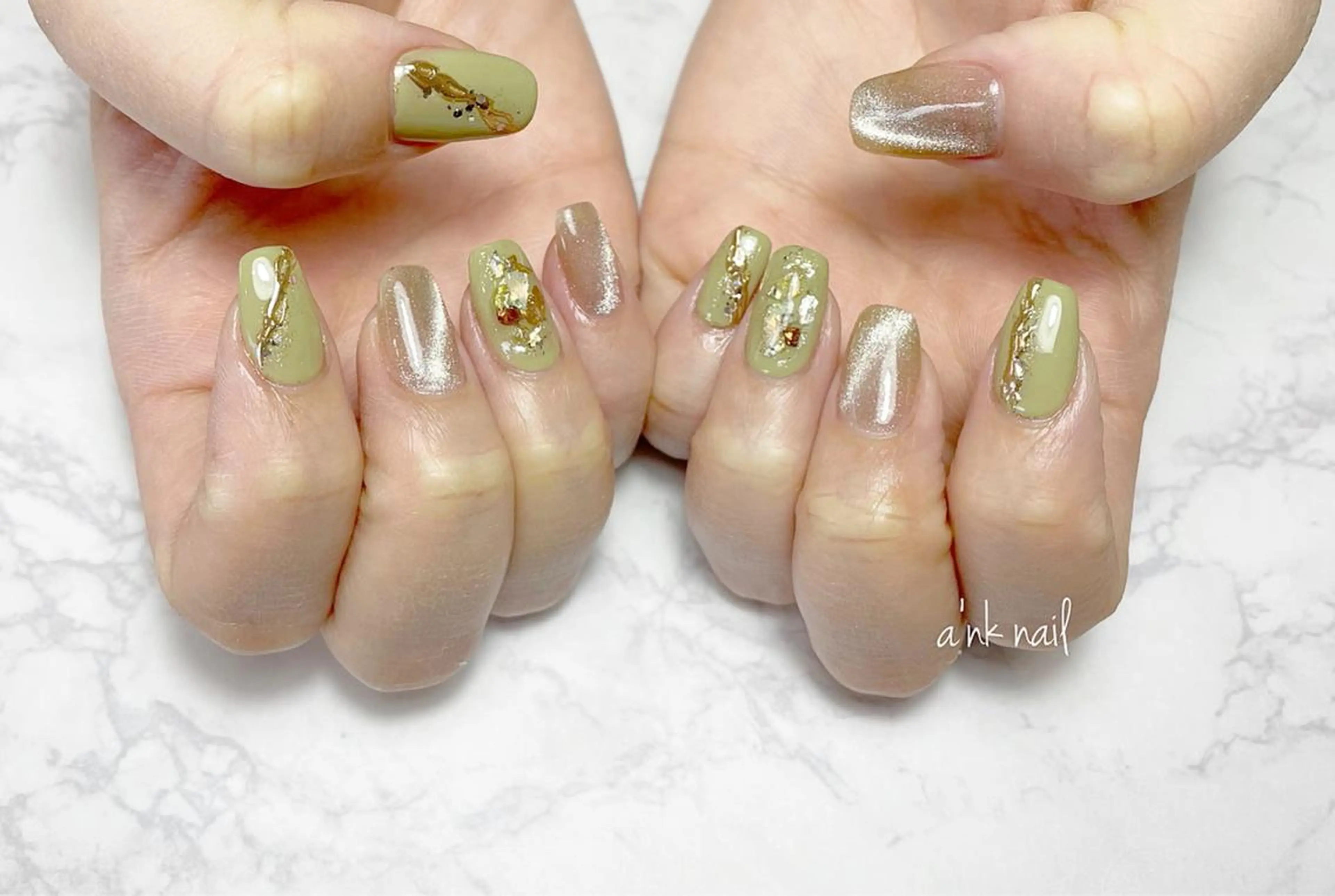 ネイル マグネットネイル ピスタチオネイル Sawamoto Akinaのネイルデザイン
