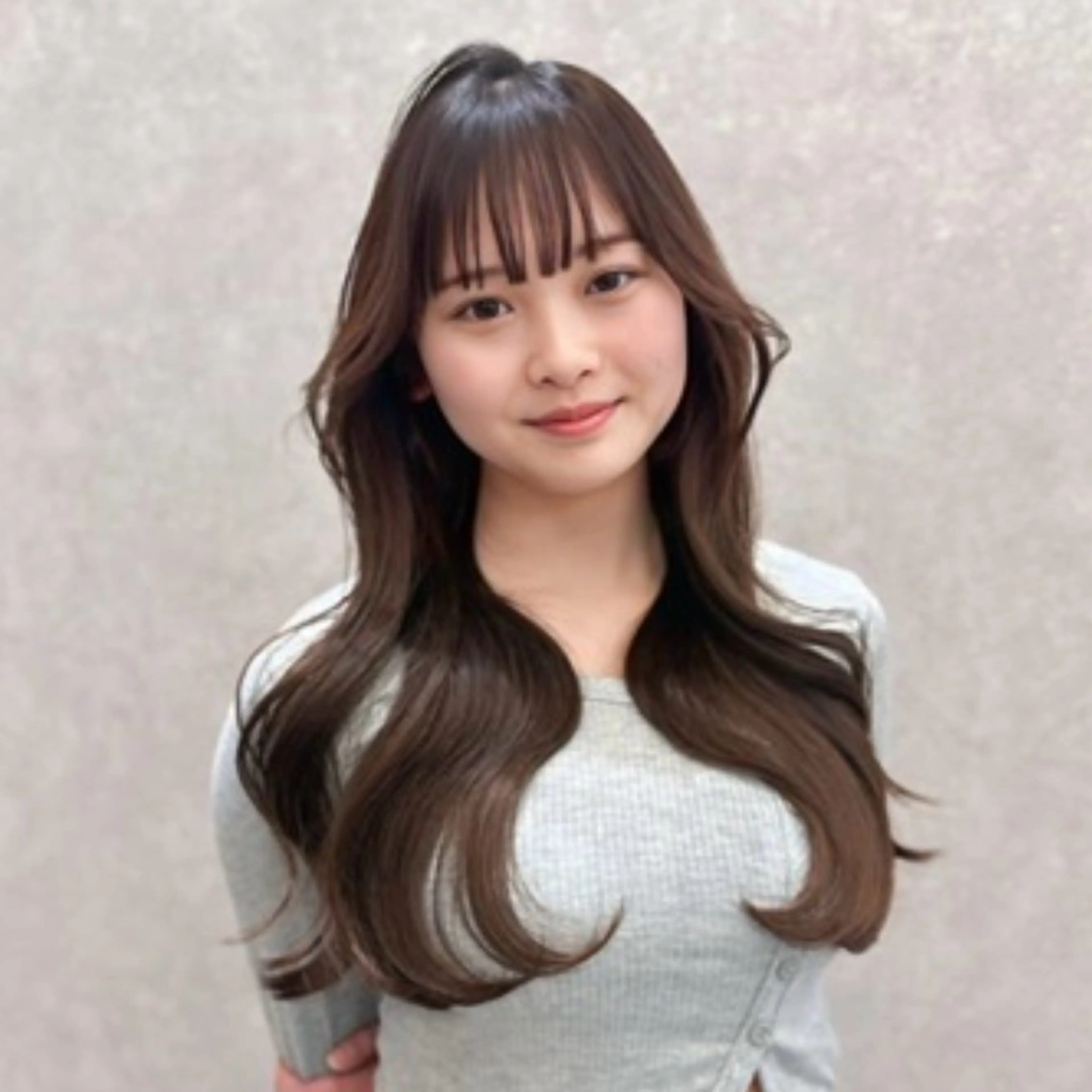 ロング カラー くびれヘア レイヤーカット カット ヘアカラー トリートメント 🍒ブリーチなしカラ ー／Sakura🍒のヘアスタイル