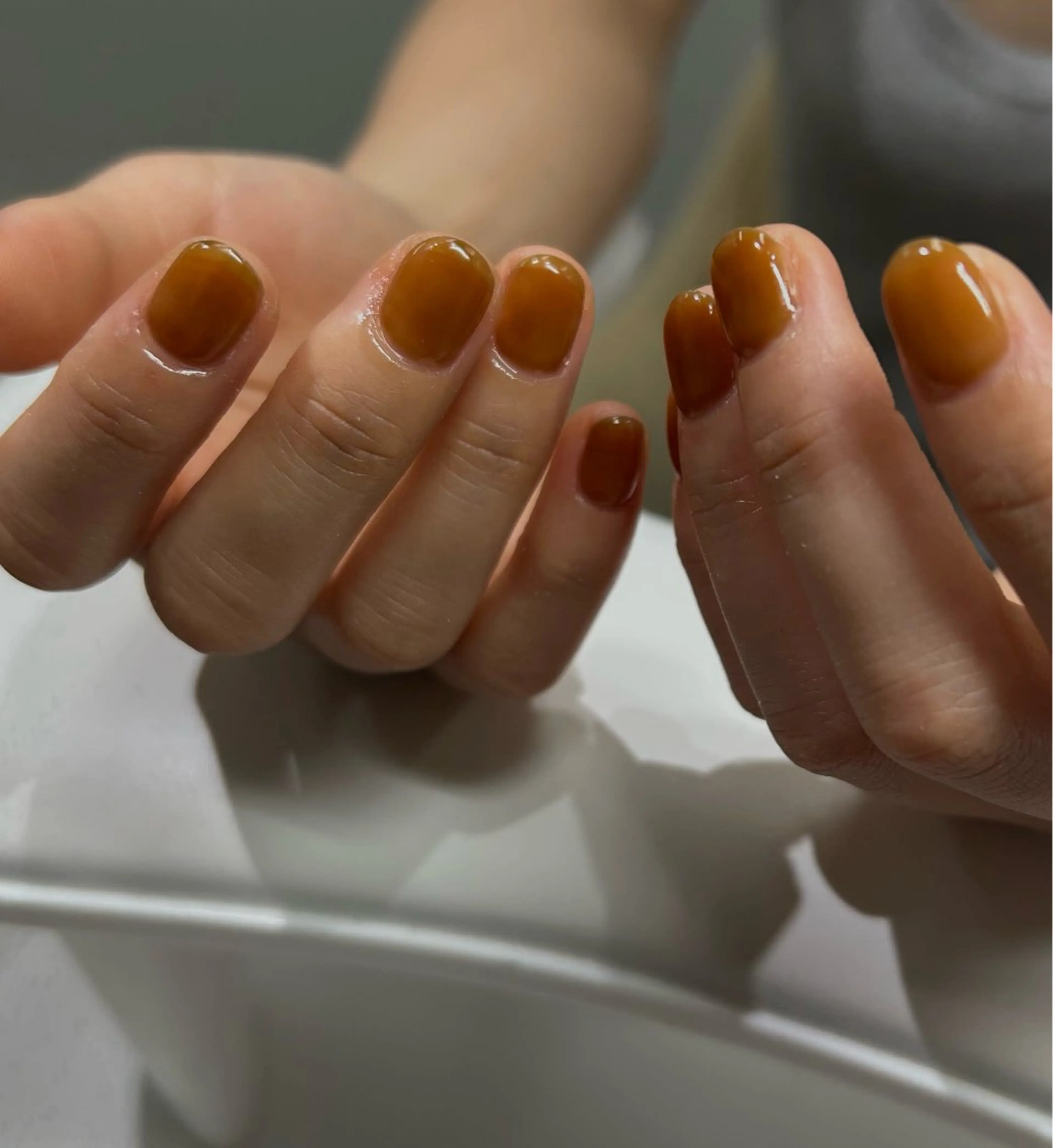 ネイル ブラウン ワンカラーネイル purple aster名駅店所属・purple Asterのネイルデザイン