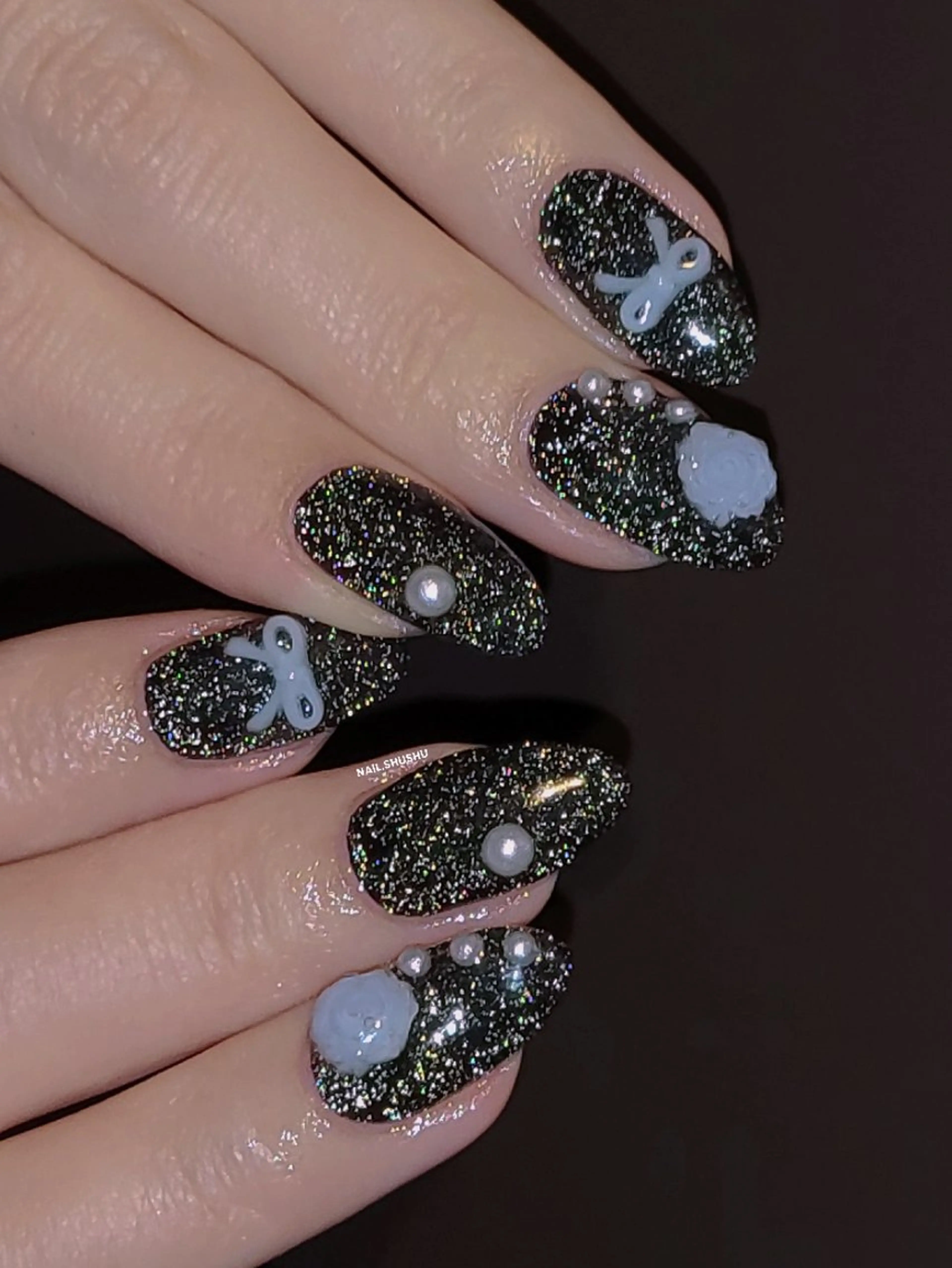 ネイル 3dパーツ/流行り 👧shushu❤️のネイルデザイン