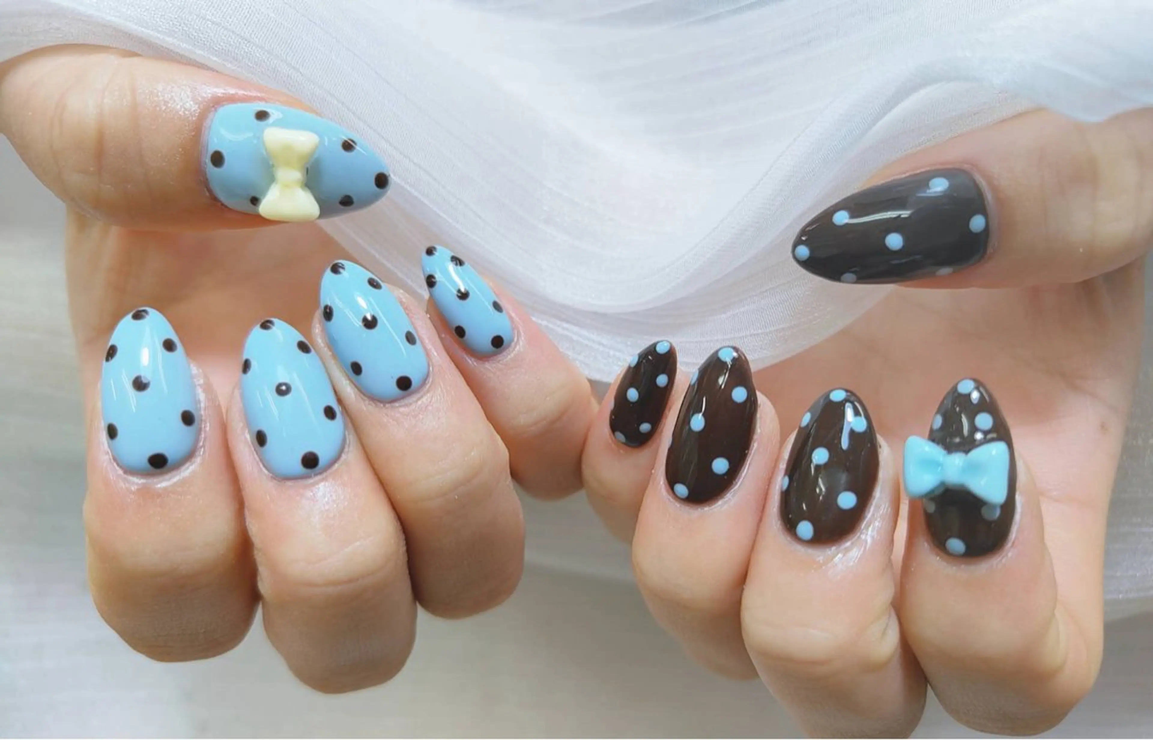 ネイル 小島 阿佑美のネイルデザイン