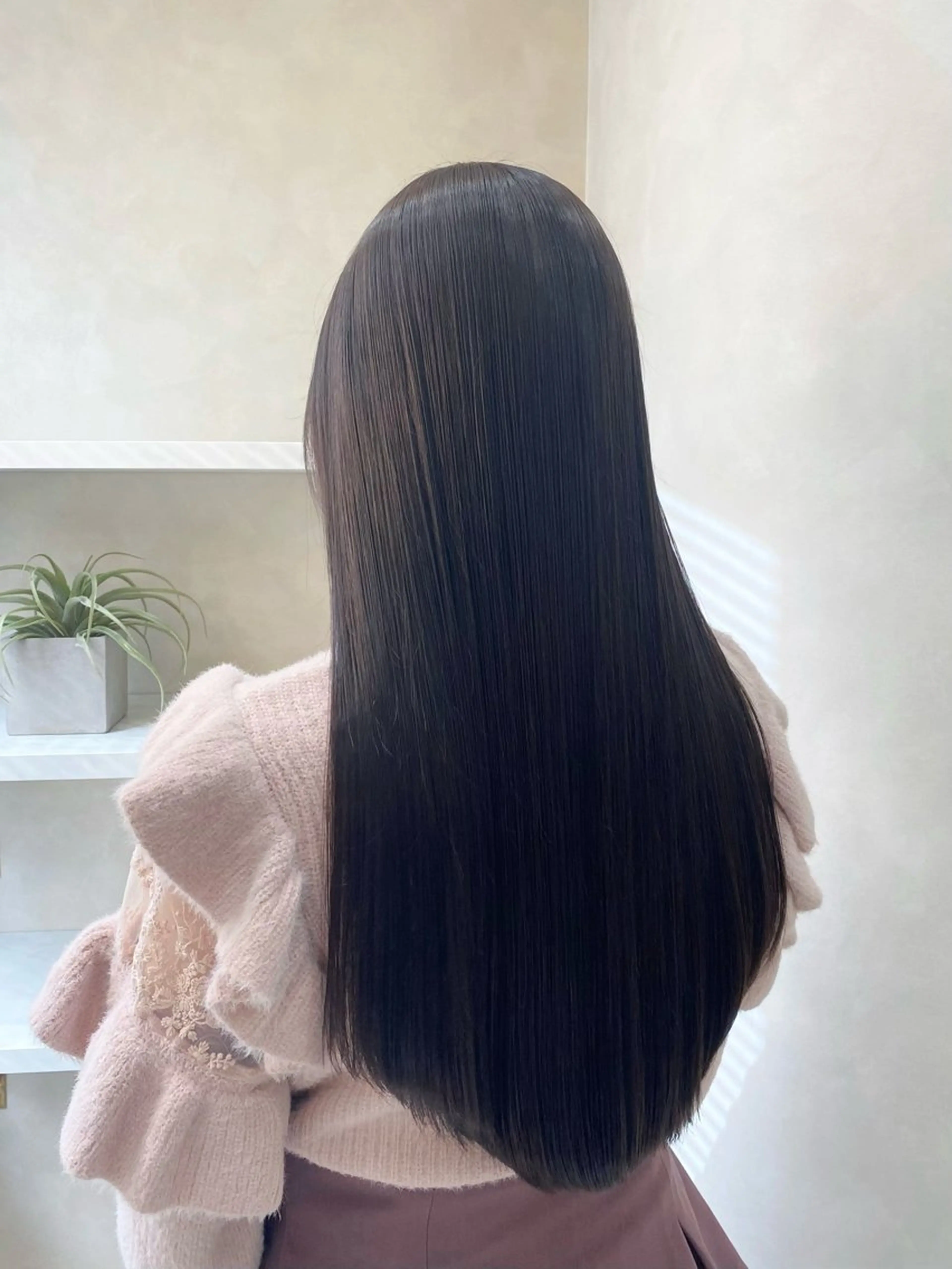 ロング カラー 透明感カラー カット ヘアカラー トリートメント shiori/透明感 /顔周り/髪質改善のヘアスタイル